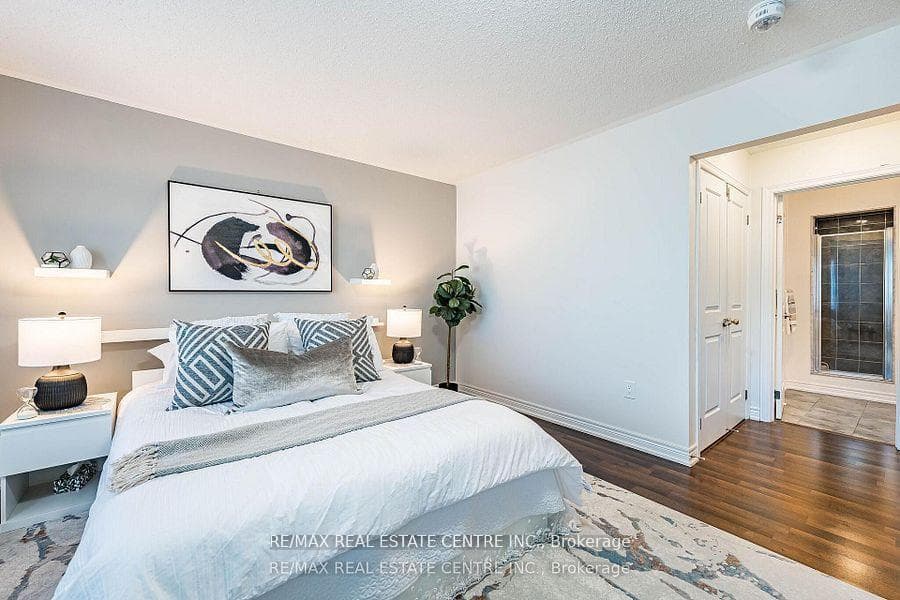 248 Inspire Boulevard photo 28