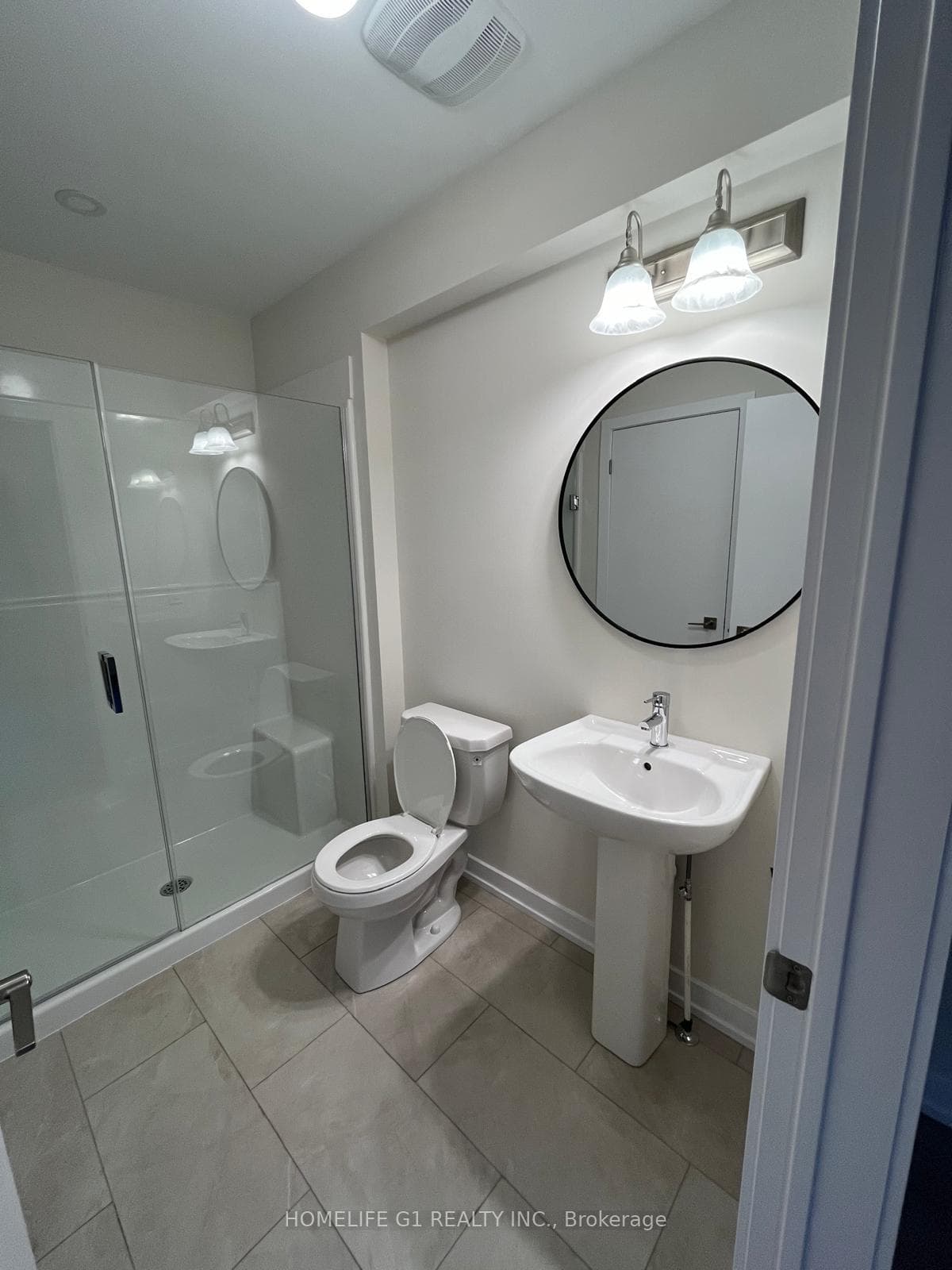 1338 Kobzar Drive photo 14