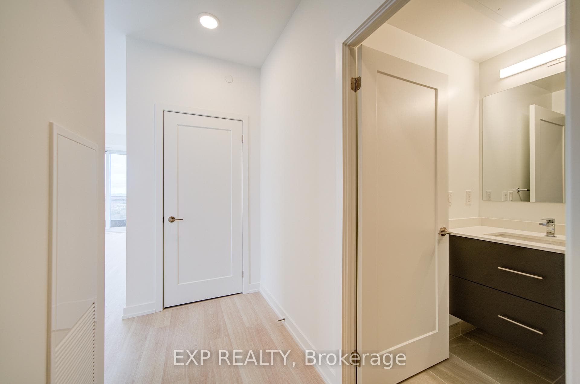 9751 Markham Road Unit B-1905 photo 6