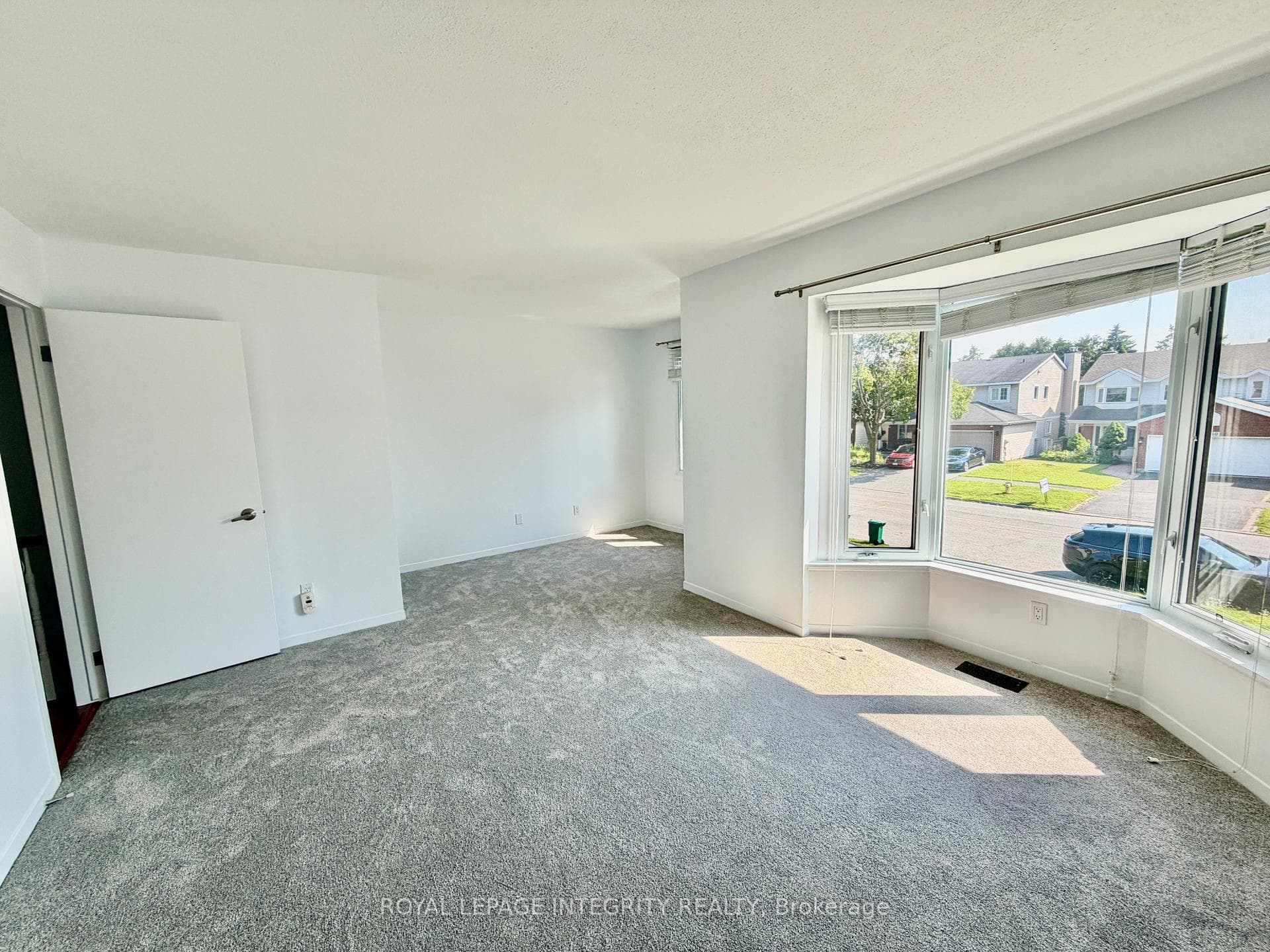 1039 Karsh Drive photo 19