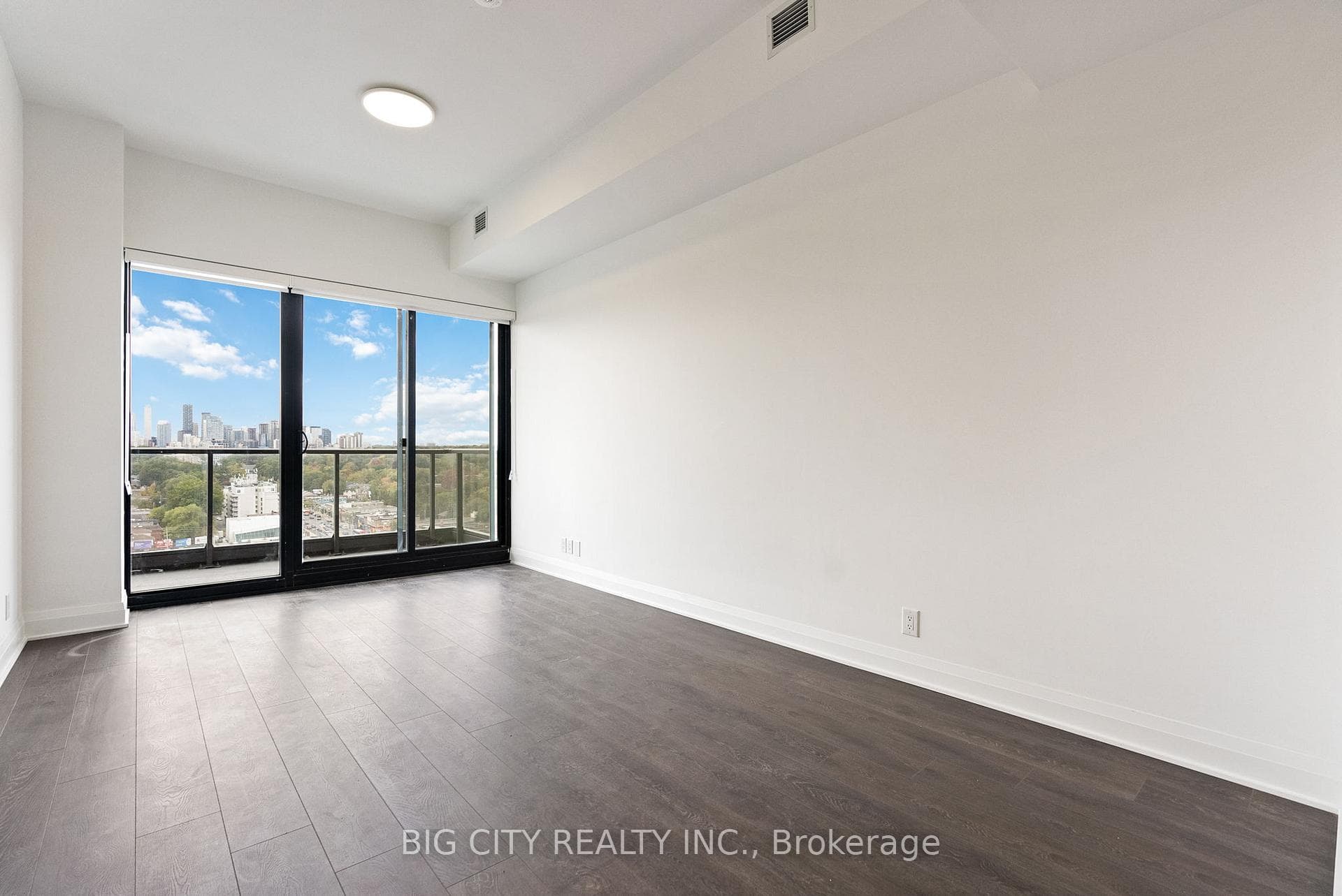 33 Frederick Todd Way Unit 1502 photo 6