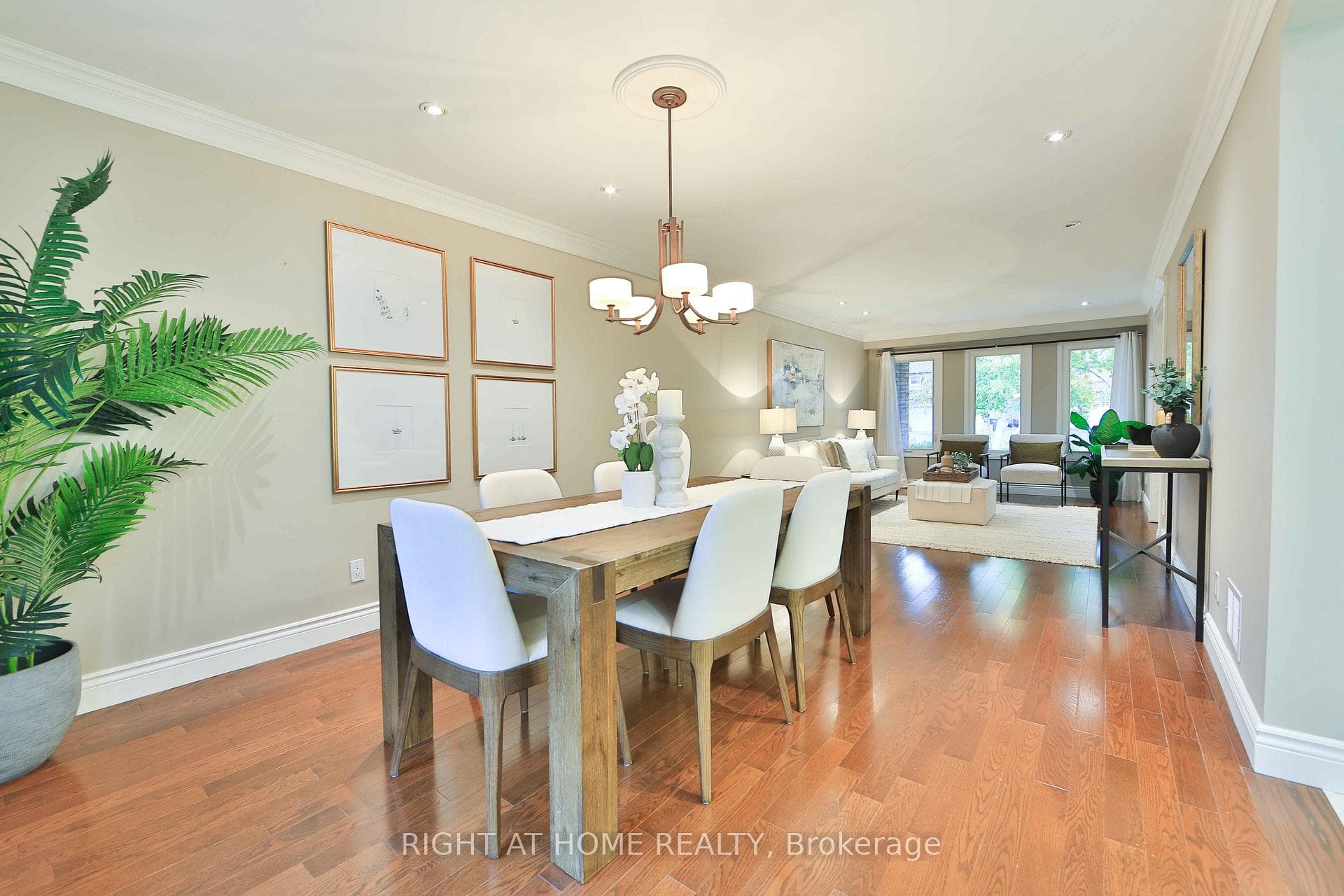 1060 Vanier Drive photo 8