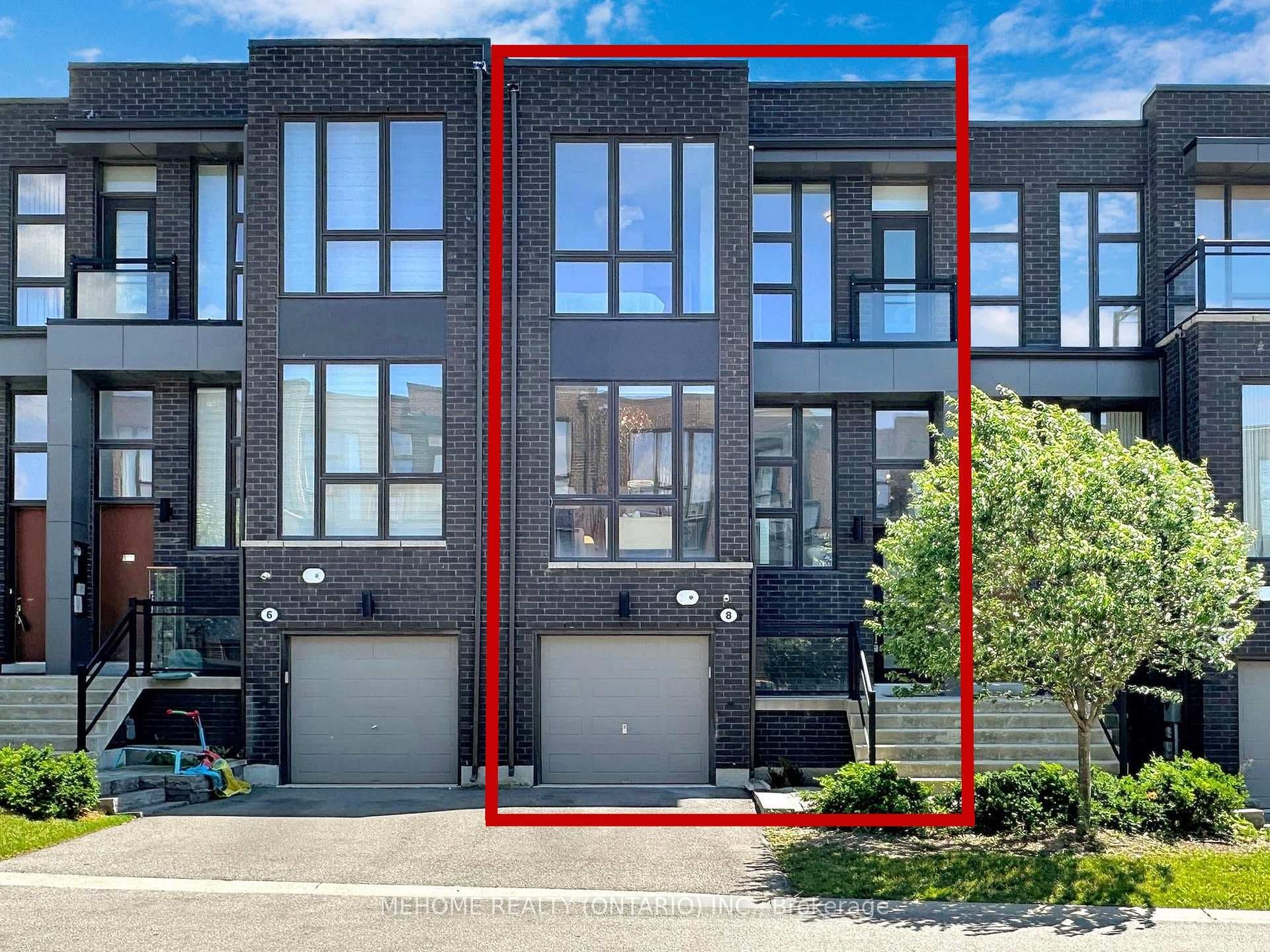 8 Cambray Road photo 2