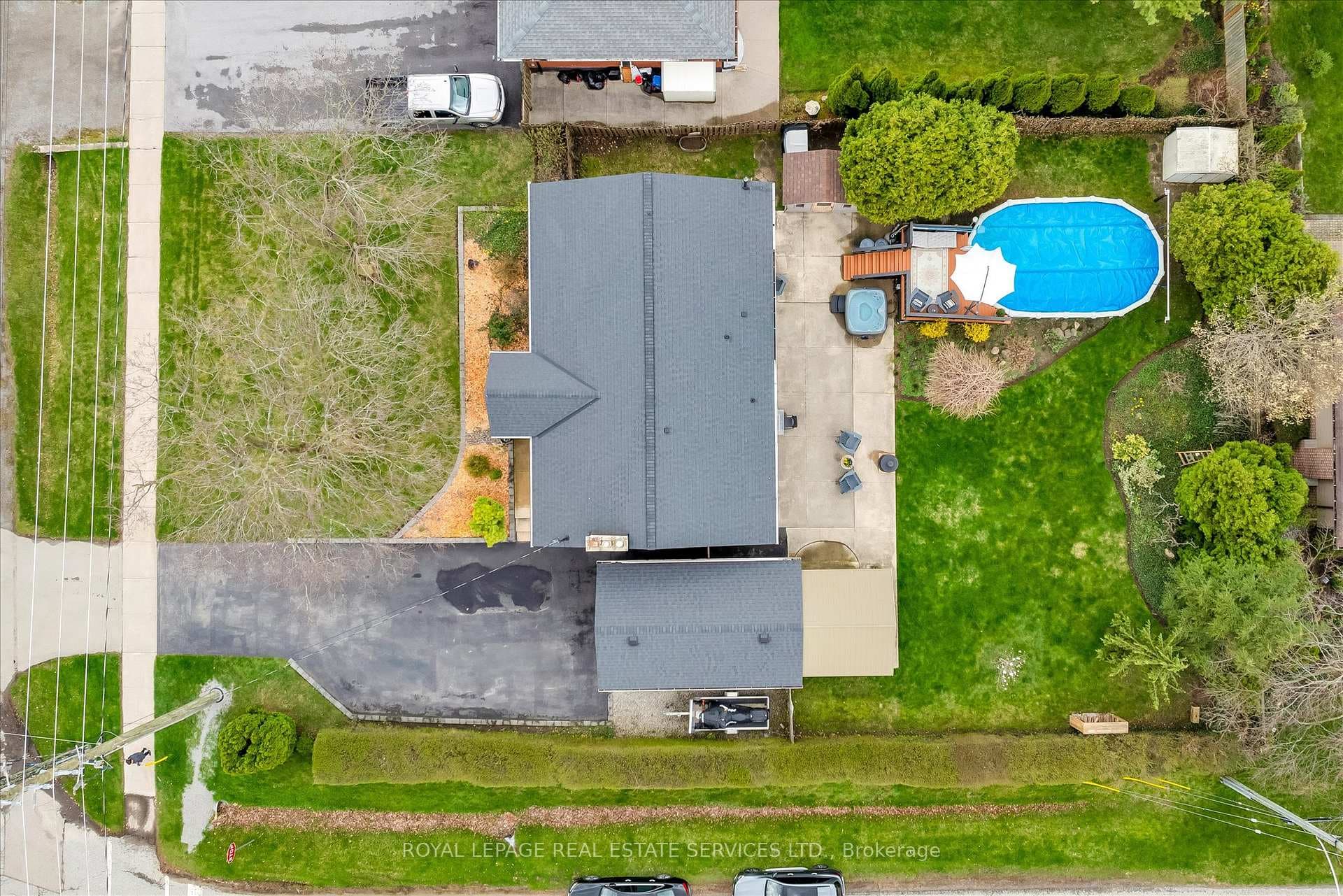 Roof replaced in 2018