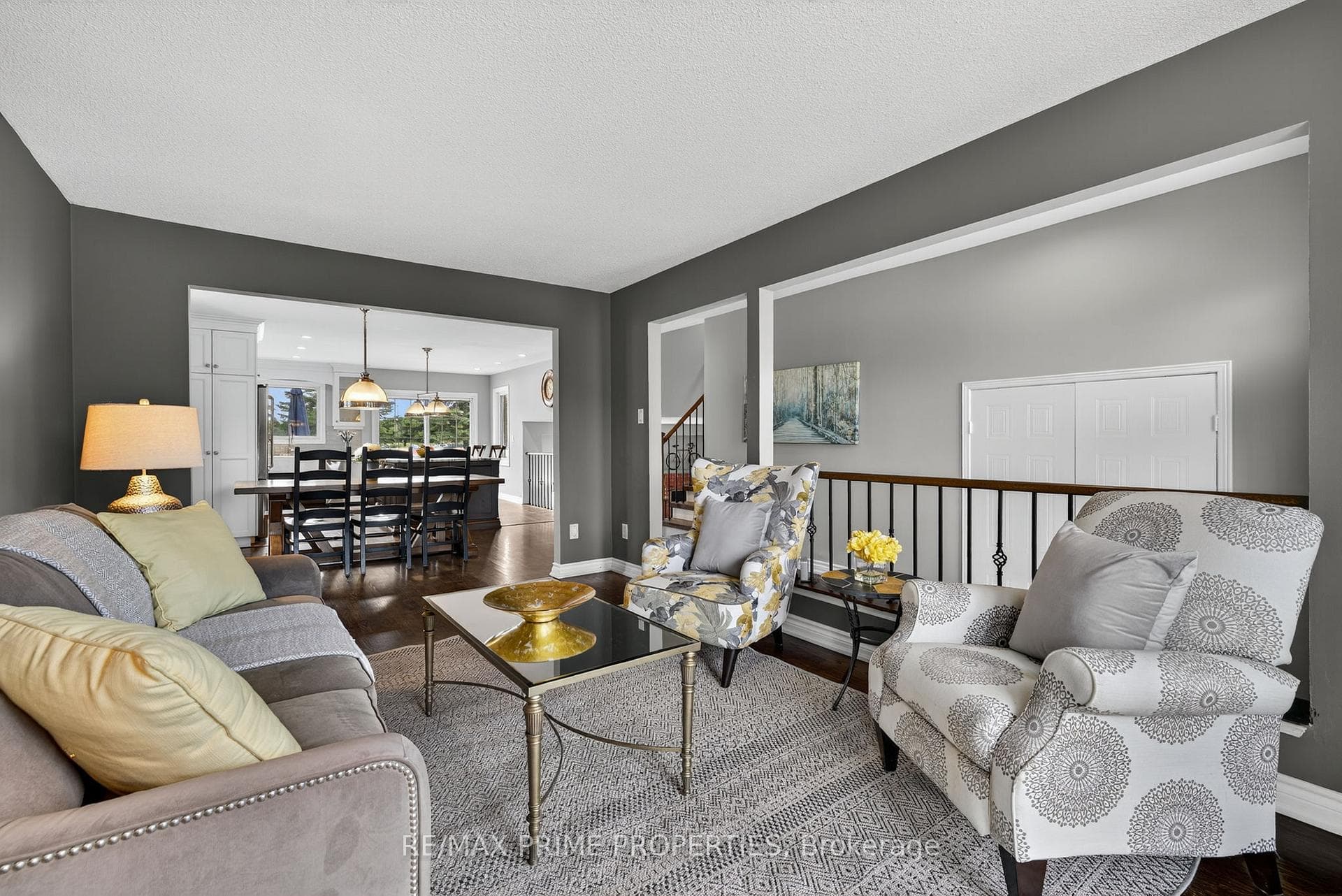 216 Crossland Gate photo 4