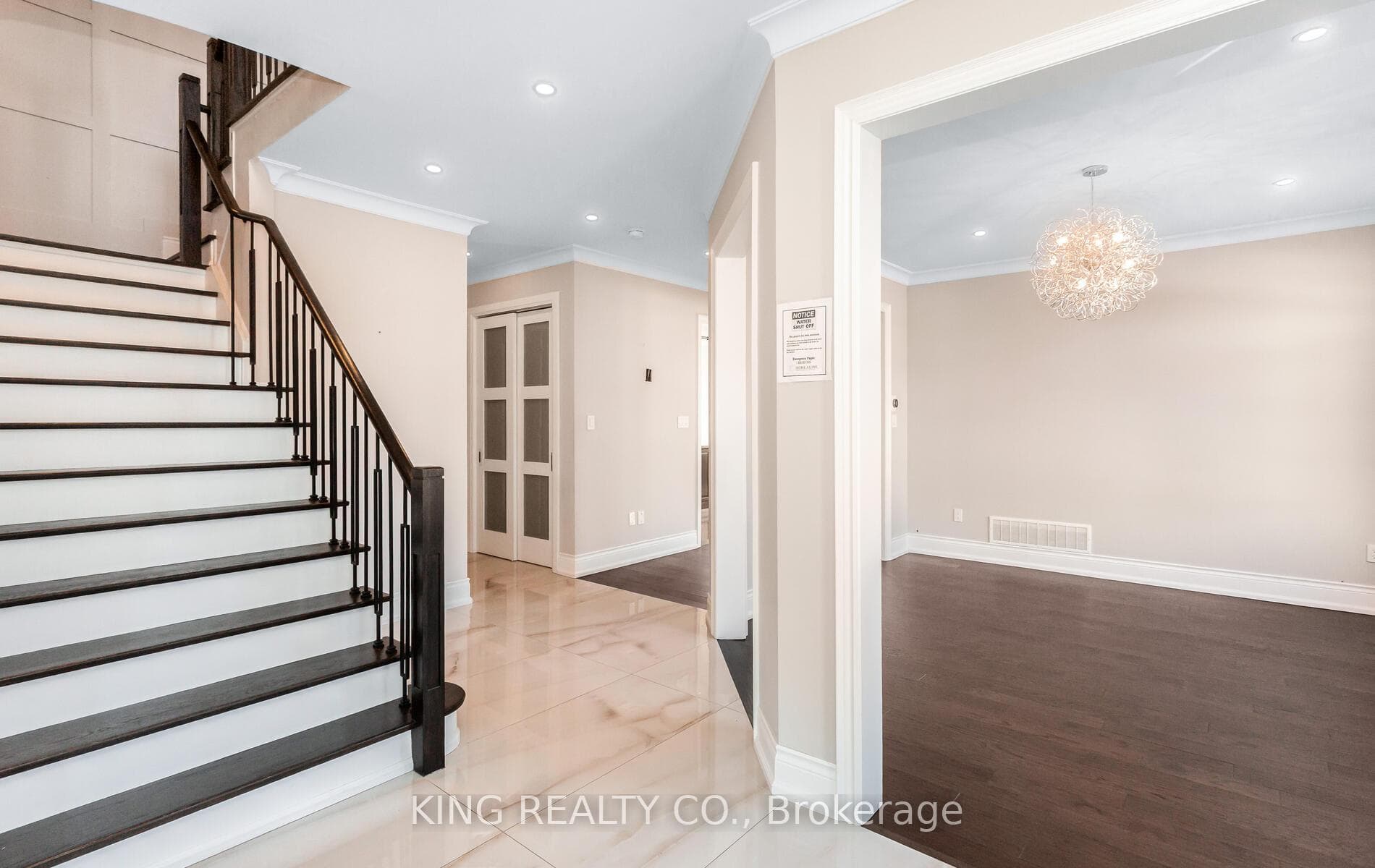 101 Ascalon Drive photo 7