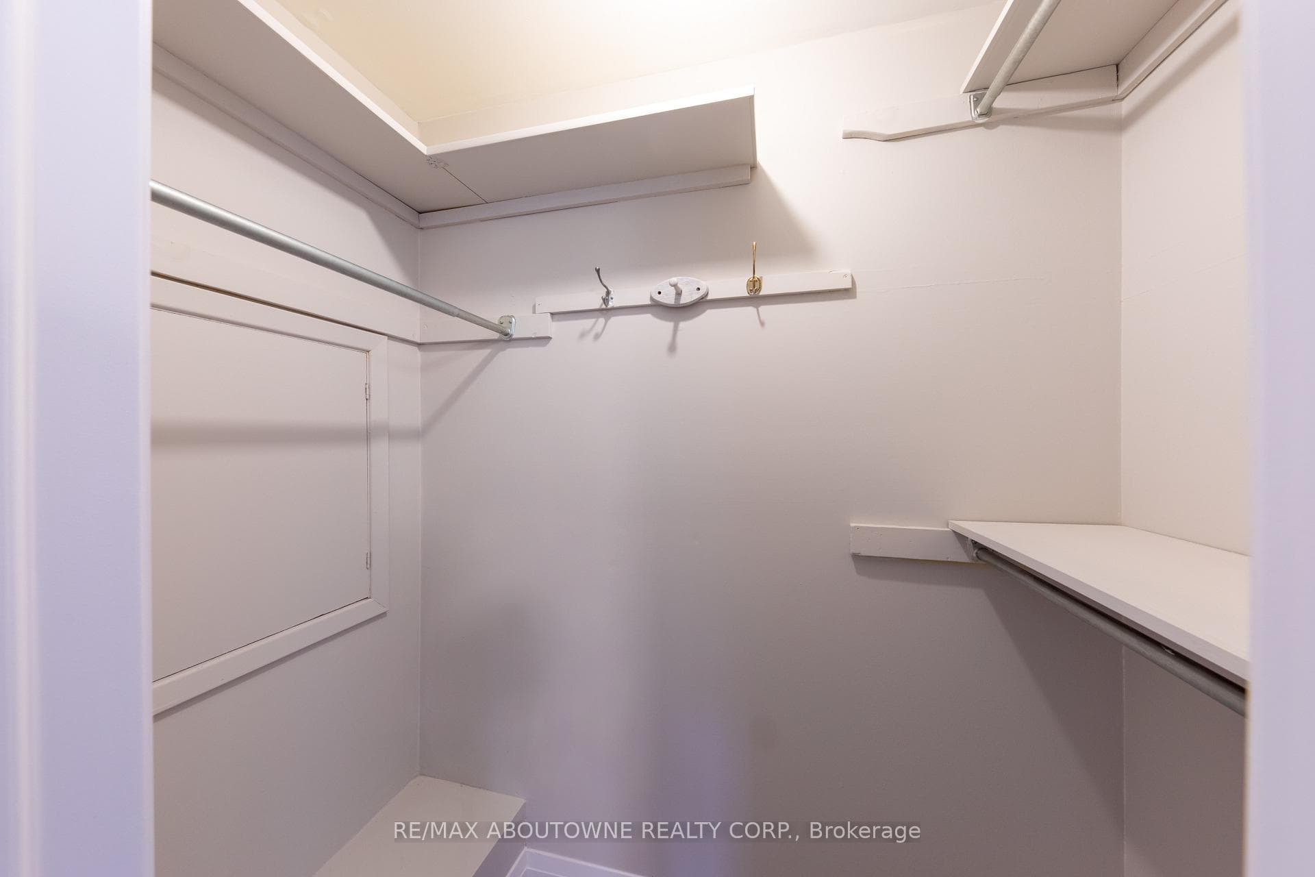 2269 Constance Drive photo 24
