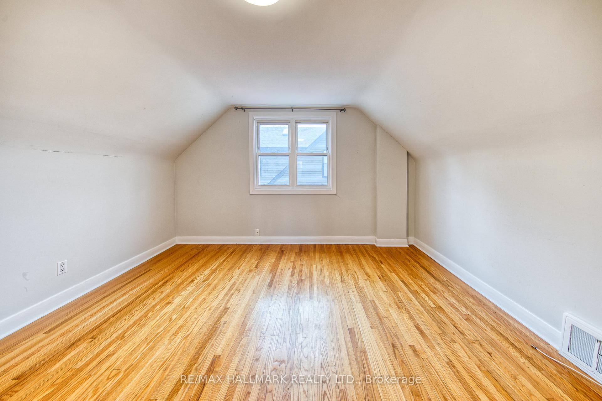 31 Glen Muir Drive Unit Main photo 16