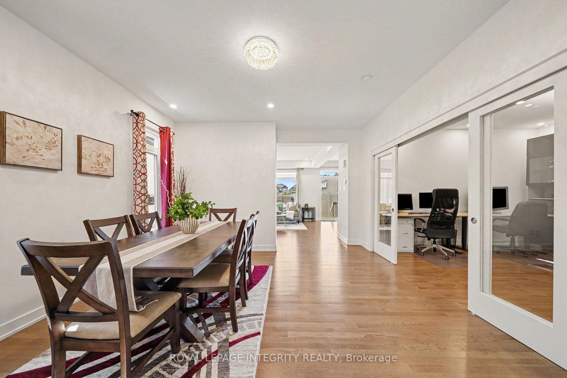 313 Chamomile Way photo 3