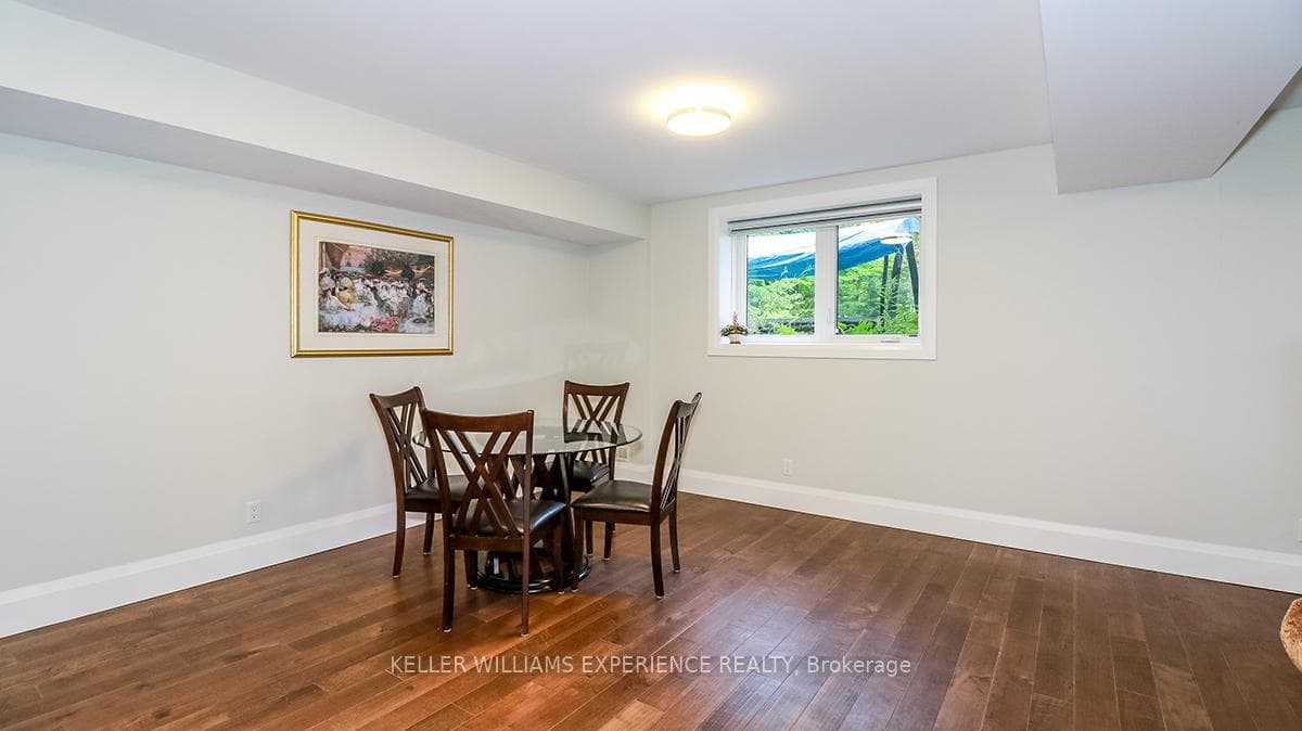 600 Mapleview Drive photo 10