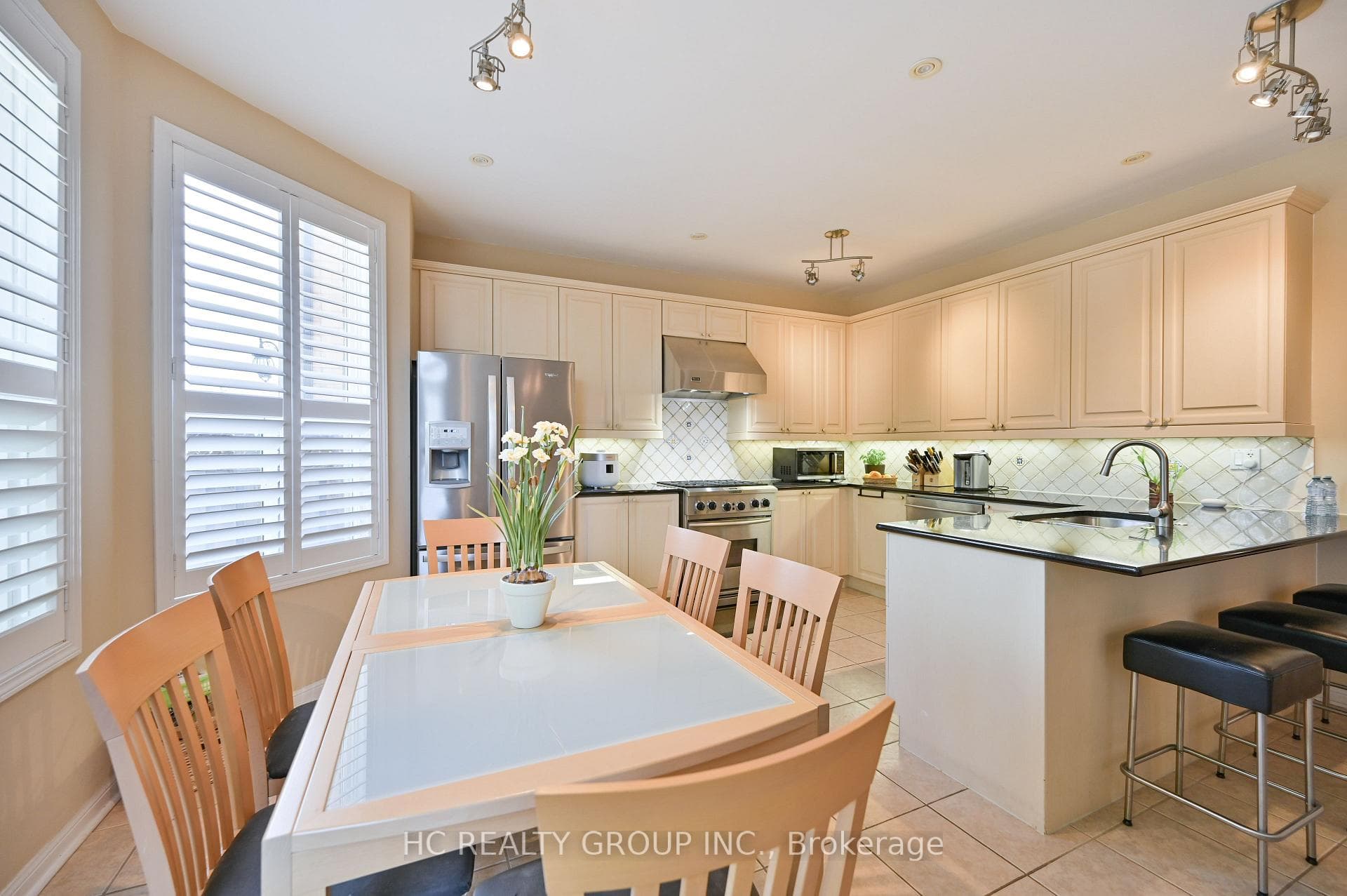 17 Landsdown Crescent photo 12