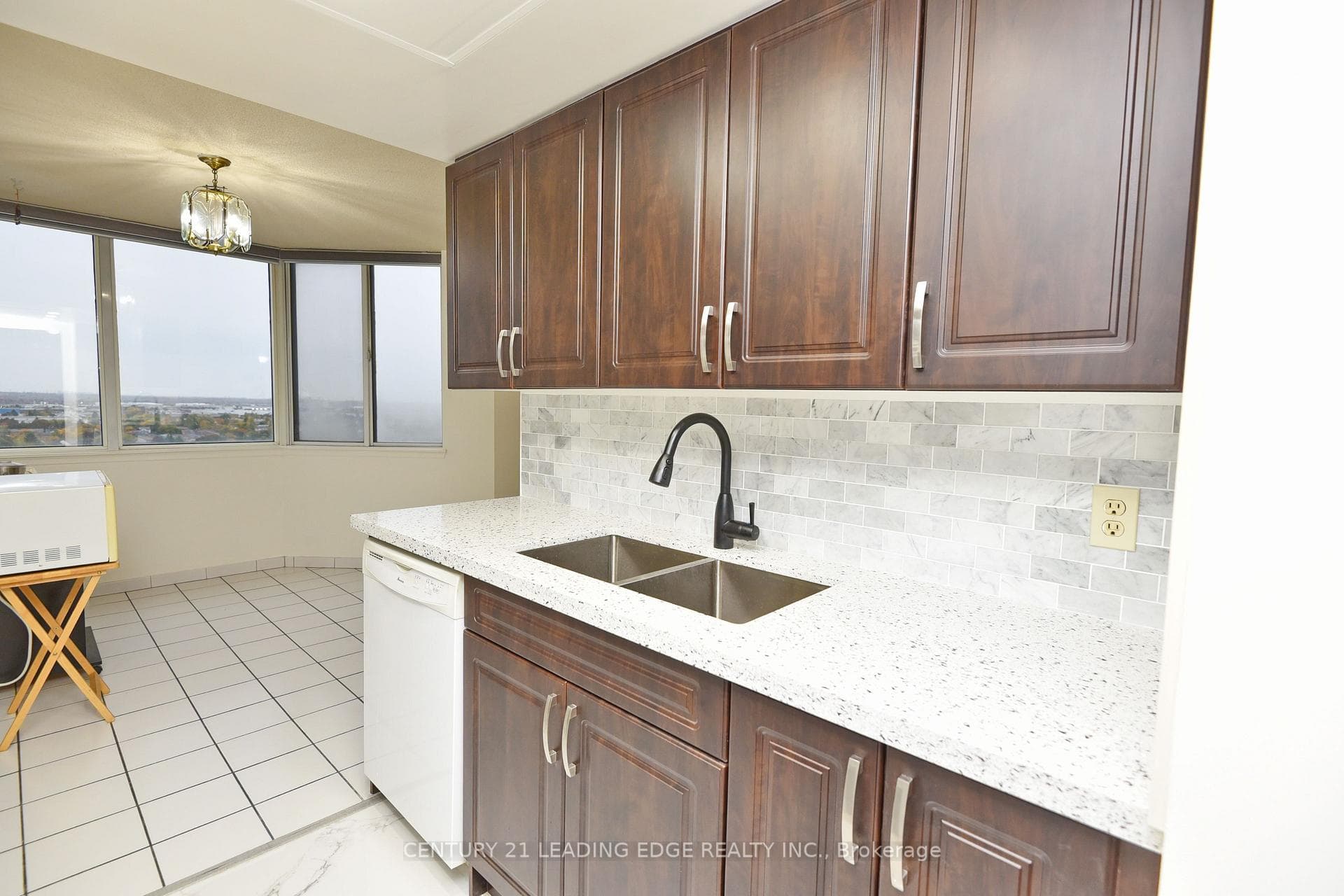 80 Alton Towers Circle Unit 1402 photo 18