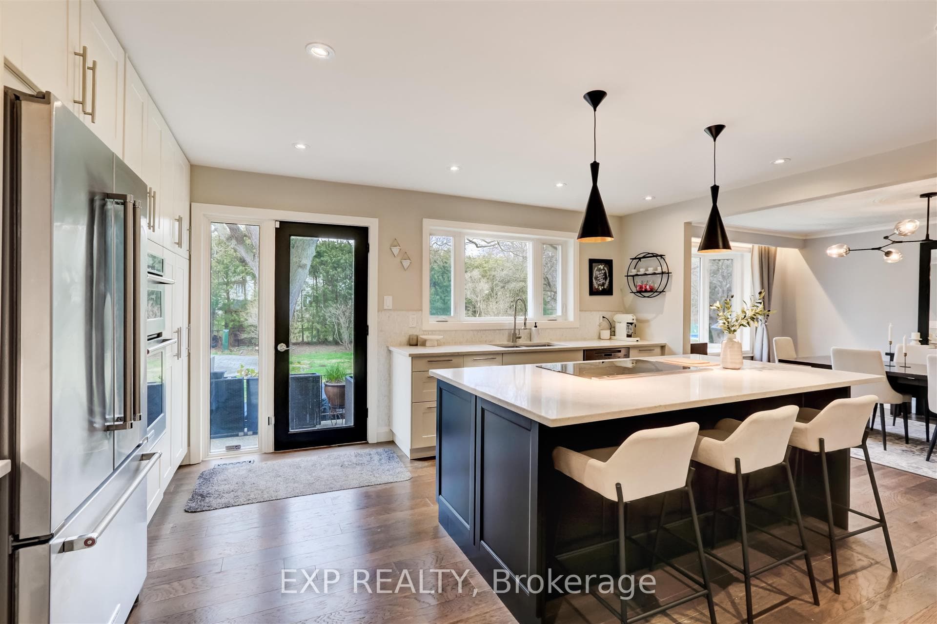 1363 Crestdale Road photo 12