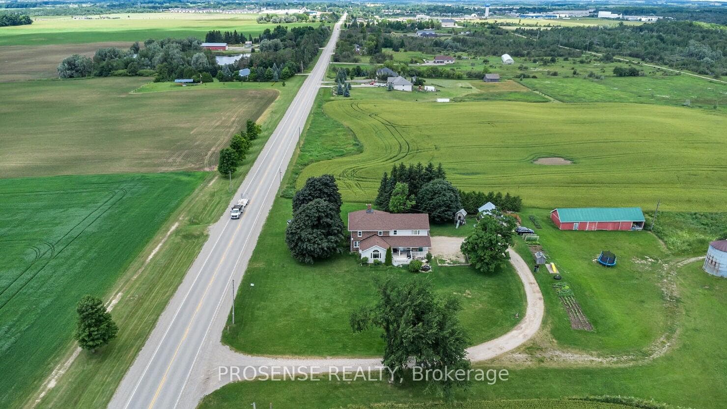 475461 County Road 11 Road photo 4