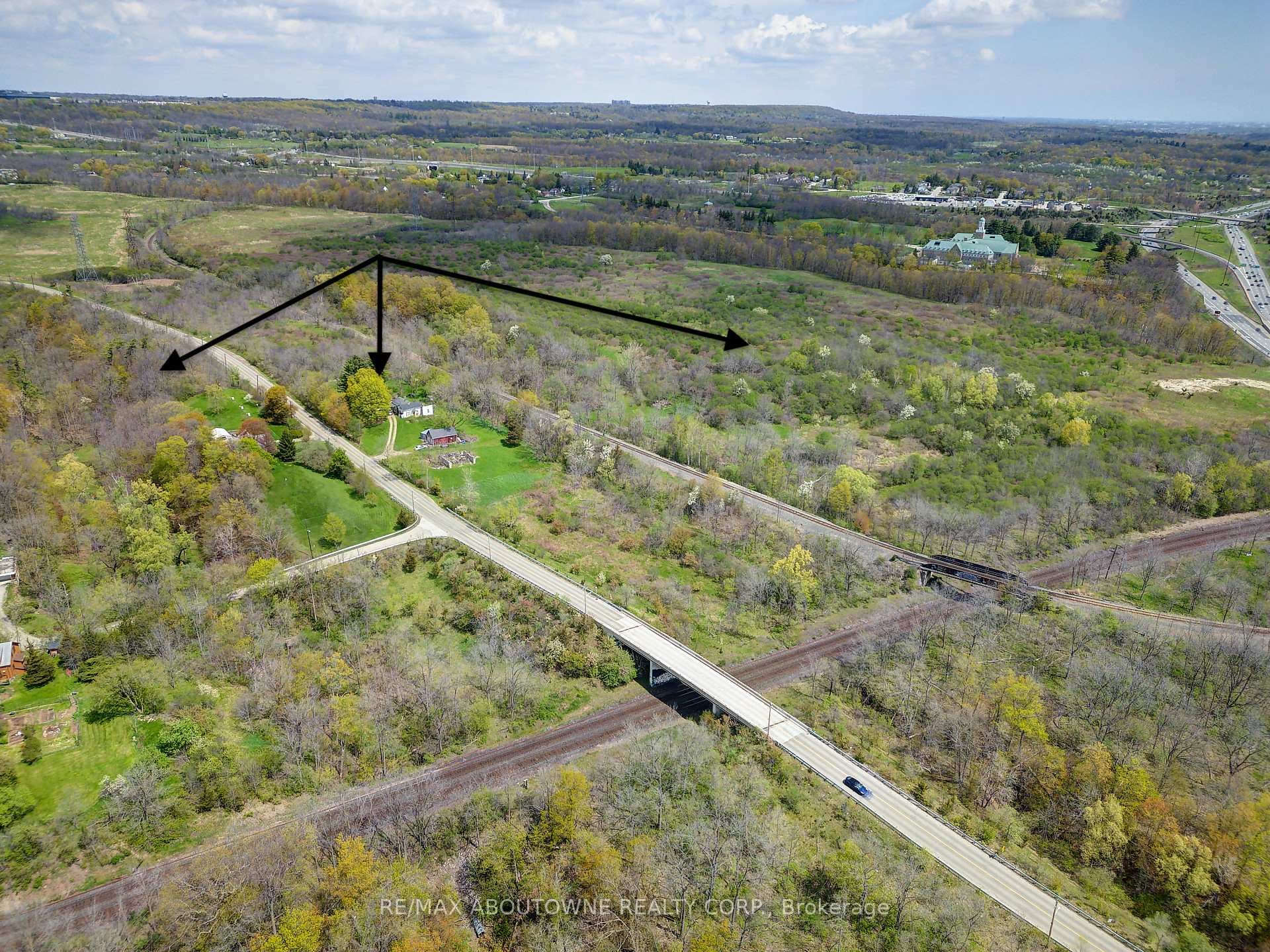 99 Old Guelph Road photo 8