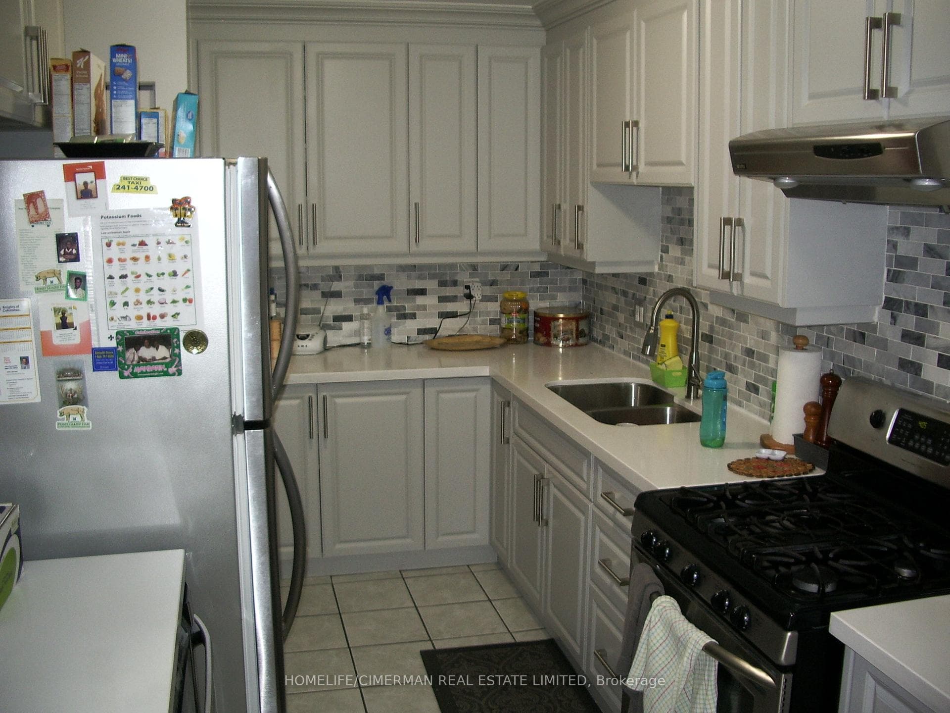 48 Wallis Crescent photo 10