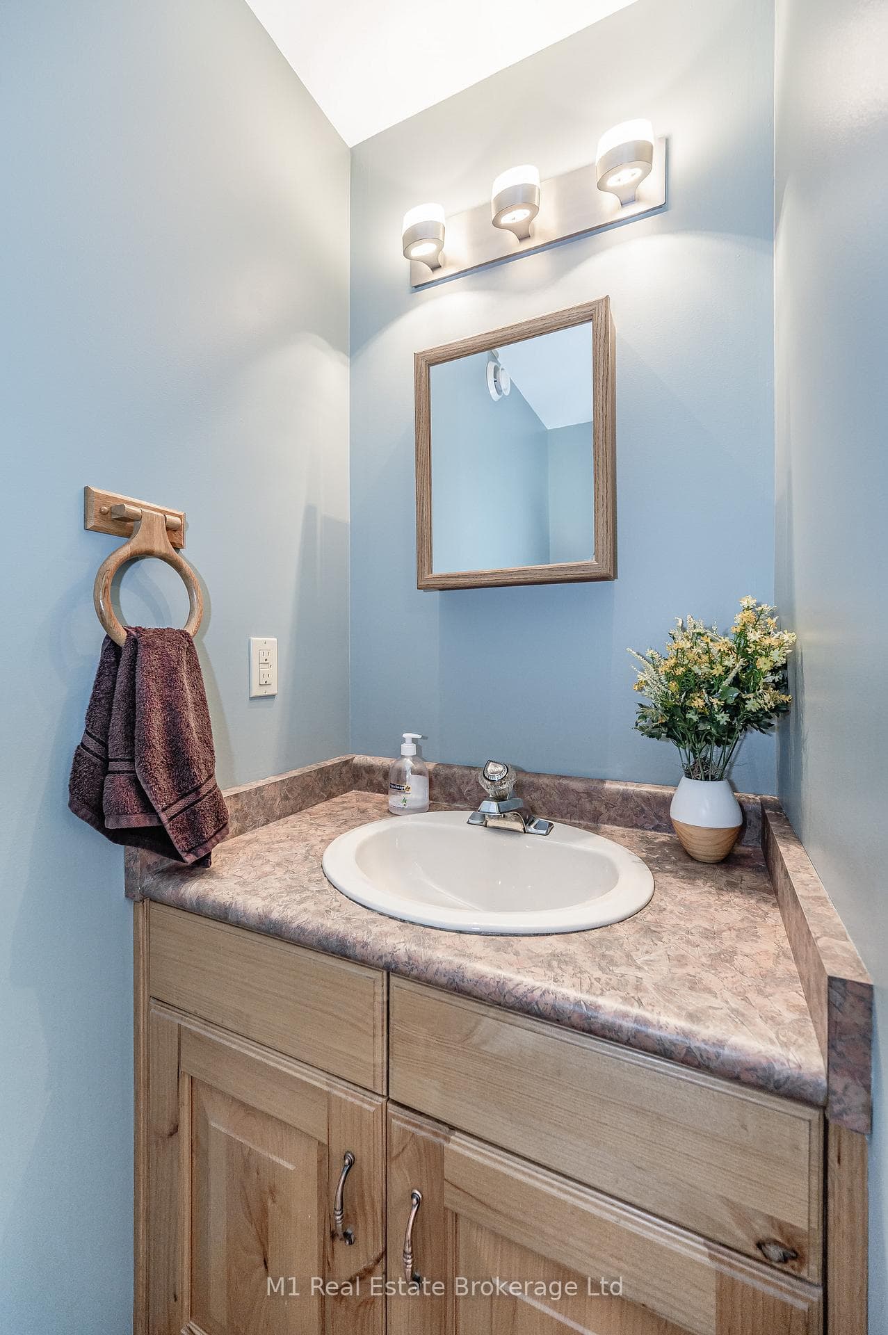 6946 FIFE Road photo 23