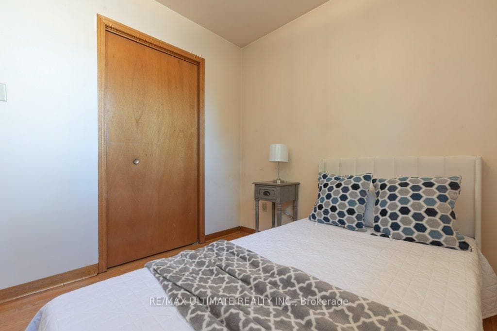 173 Aileen Avenue photo 15