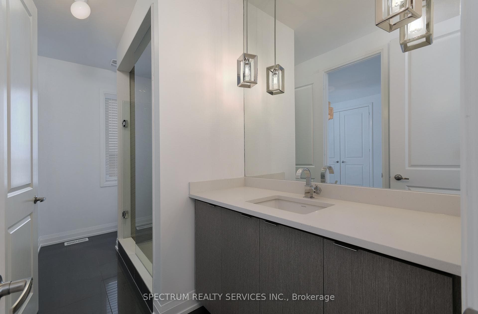 60 Crimson King Way photo 38