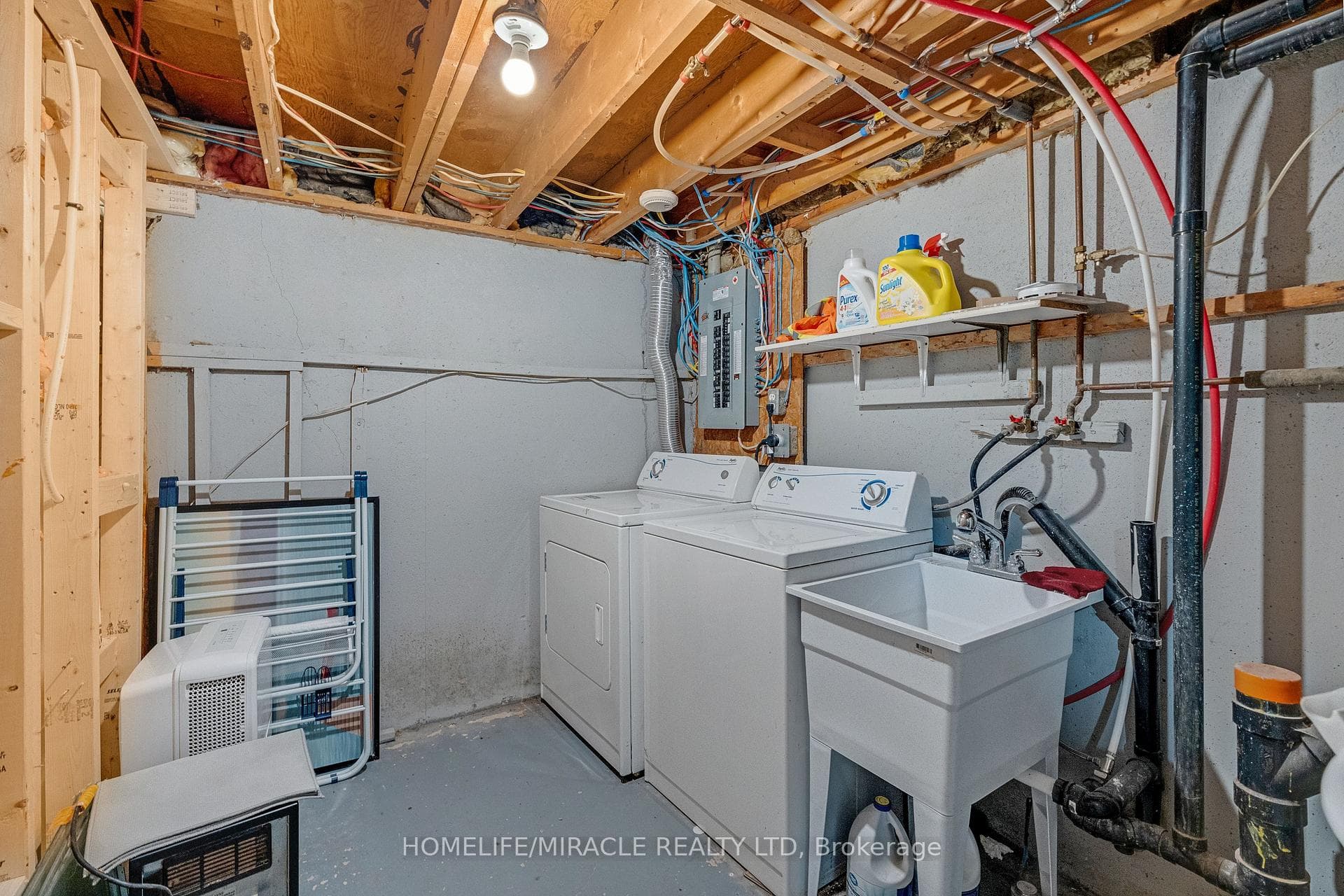 1180 Heathfield Court photo 19