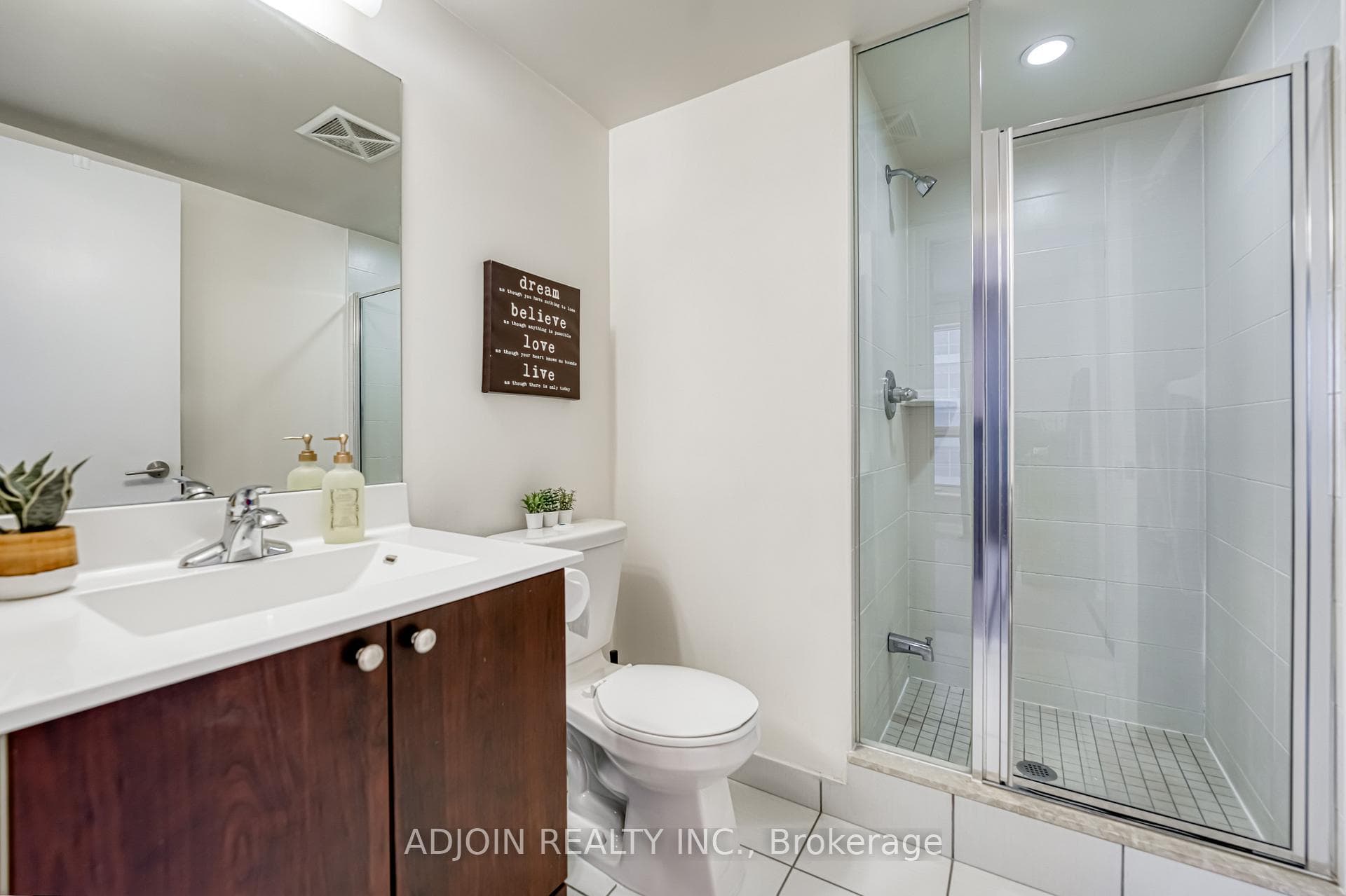 181 Village Green Square Unit 1113 photo 19