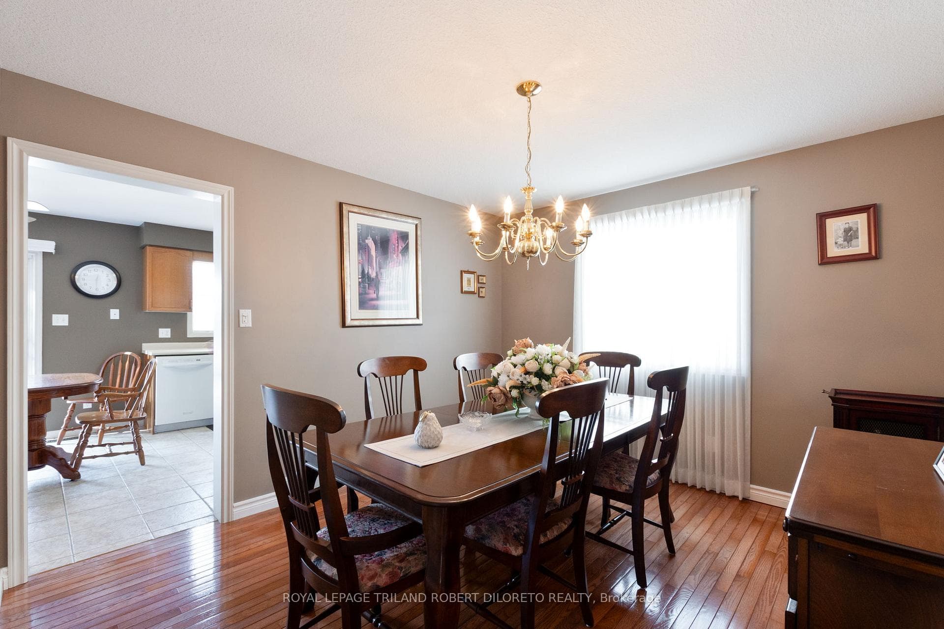 264 White Sands Drive photo 11