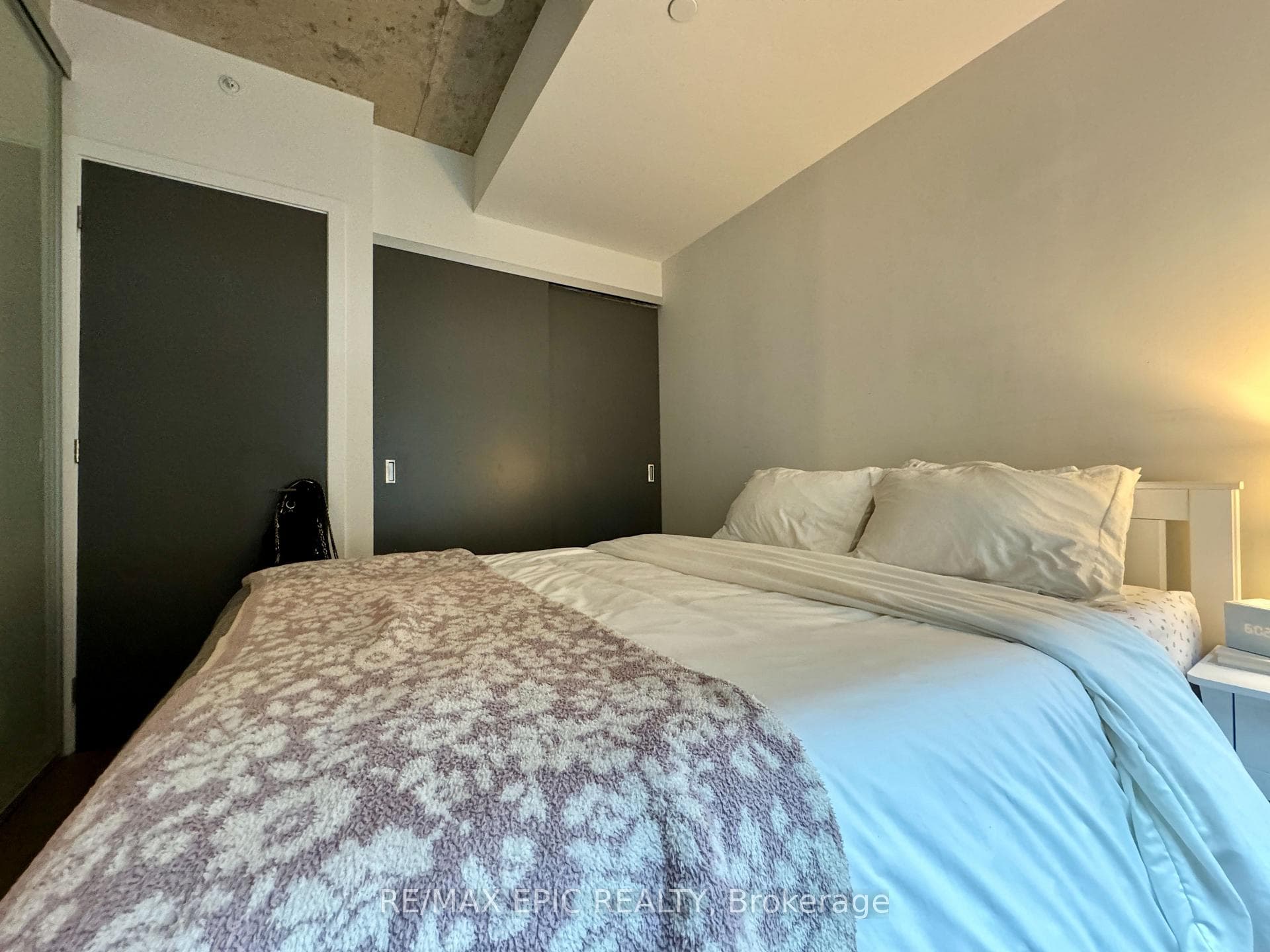 11 Charlotte Street Unit 401 photo 14