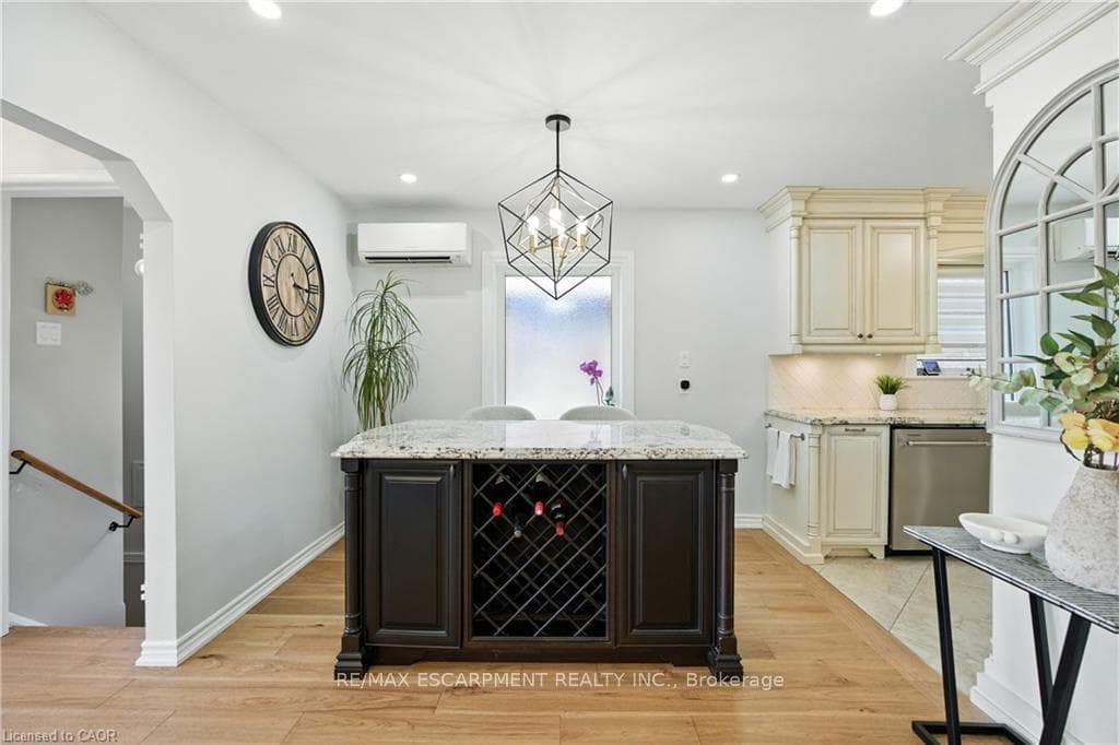 48 Brentwood Drive photo 6