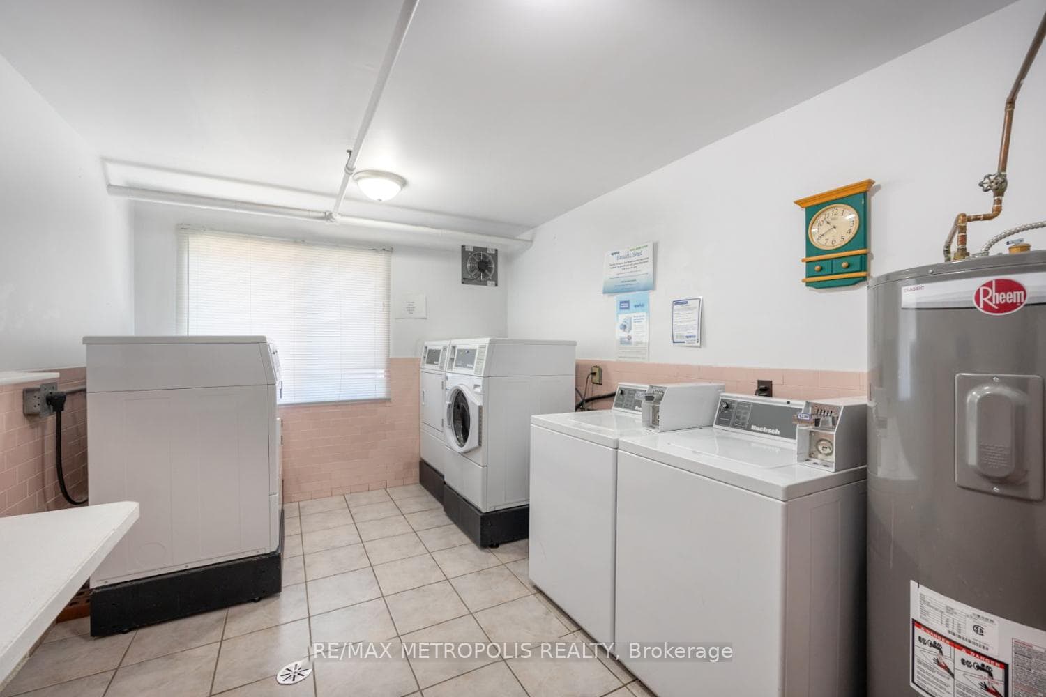 131 Taunton Road Unit 206 photo 28