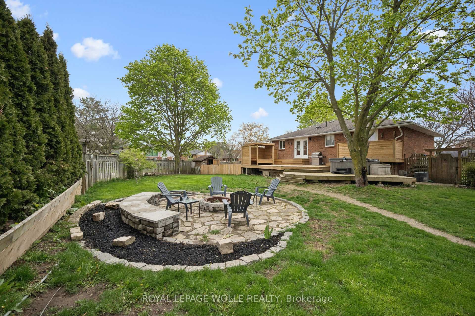 58 Bock Street photo 39
