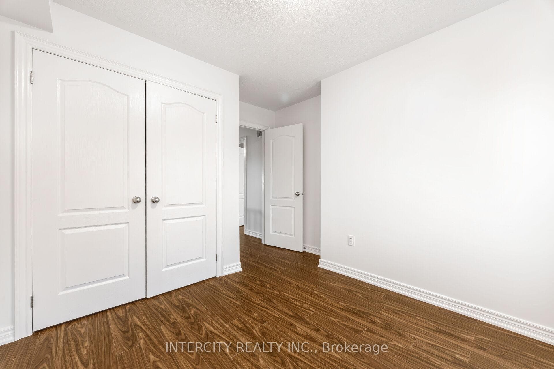26 Sussexvale Drive photo 28