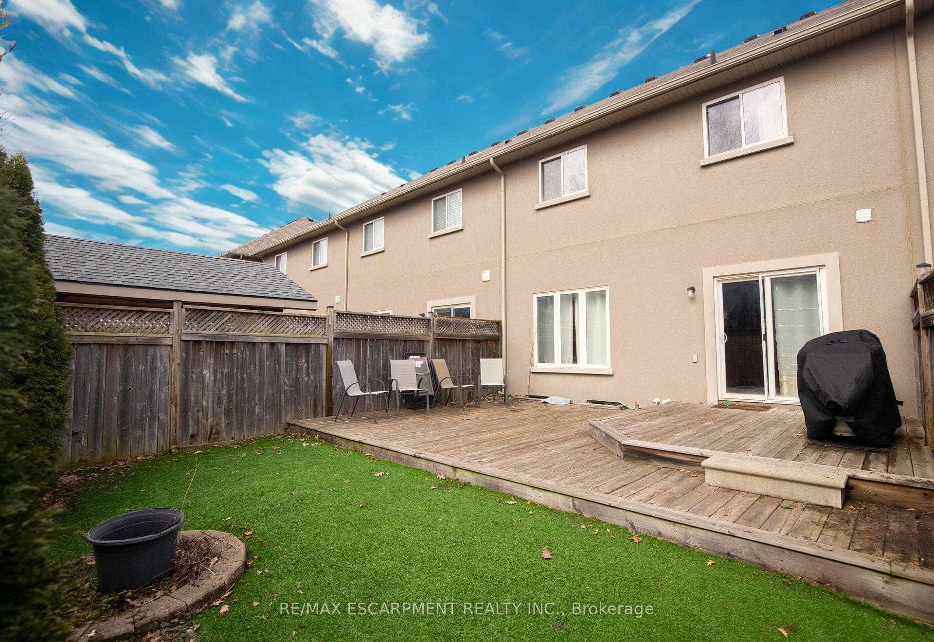331 Stonehenge Drive photo 43