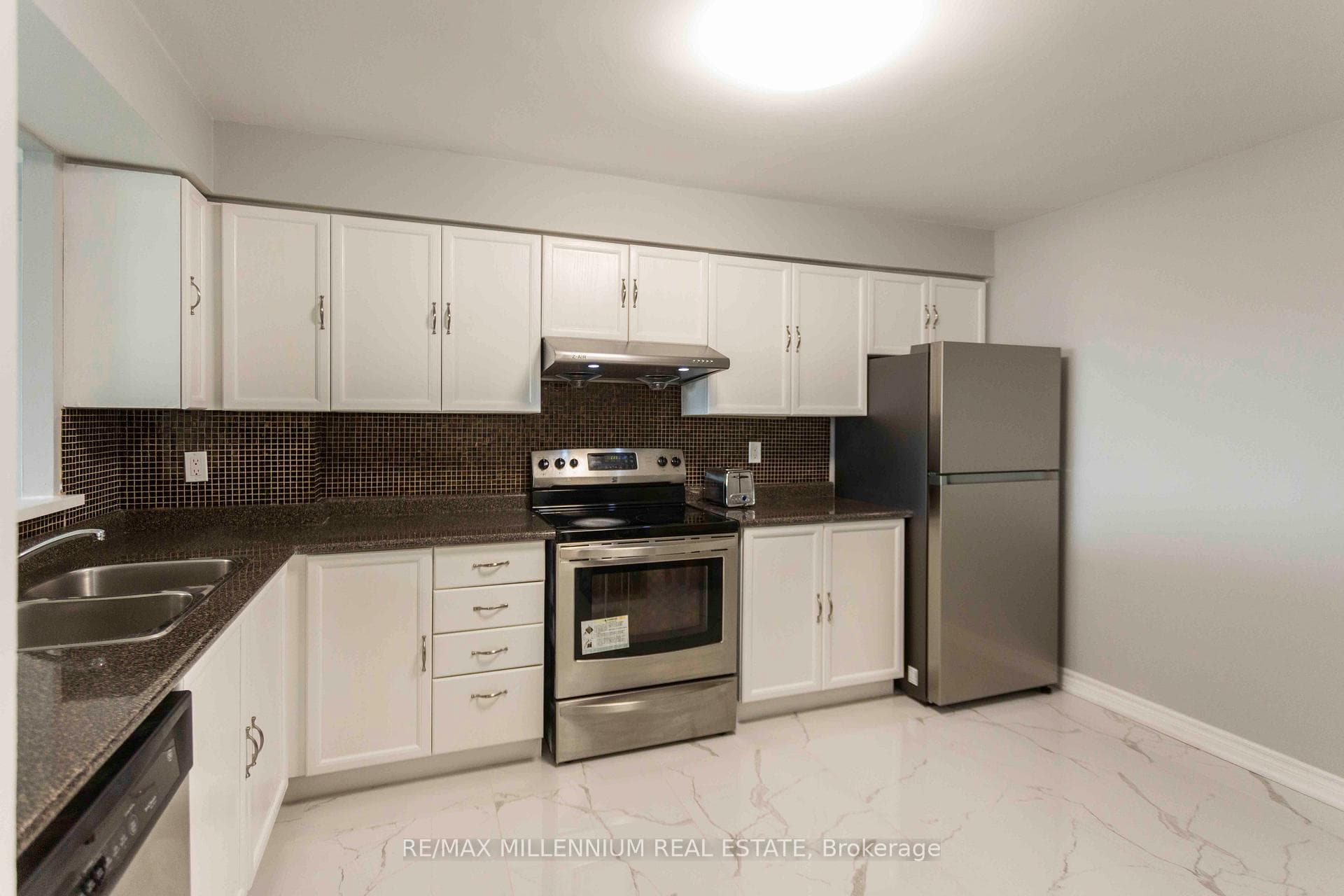 4727 Sheppard Avenue Unit 1008 photo 13