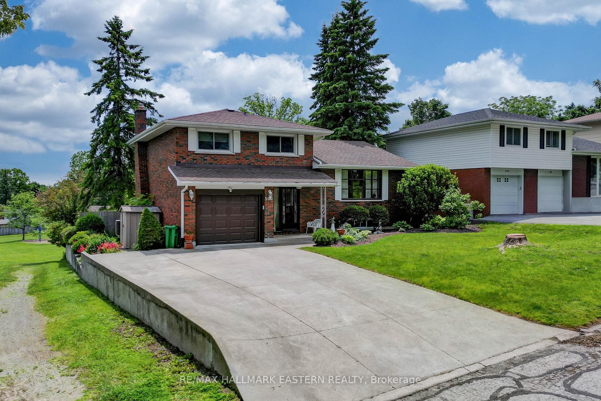 509 Montcalm Drive photo 1