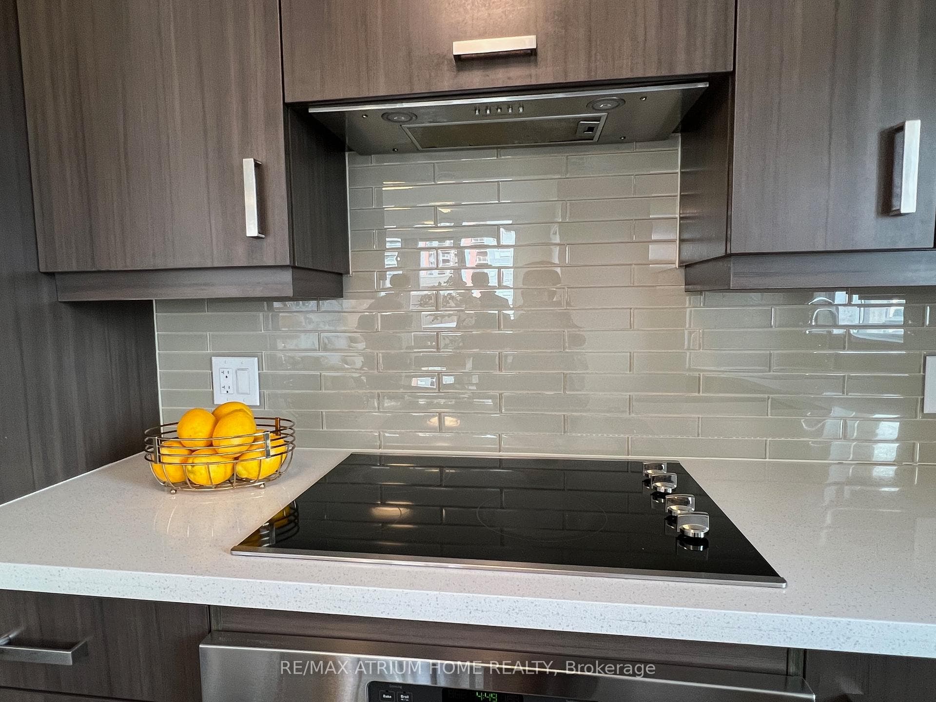 18 Uptown Drive Unit 1002 photo 6