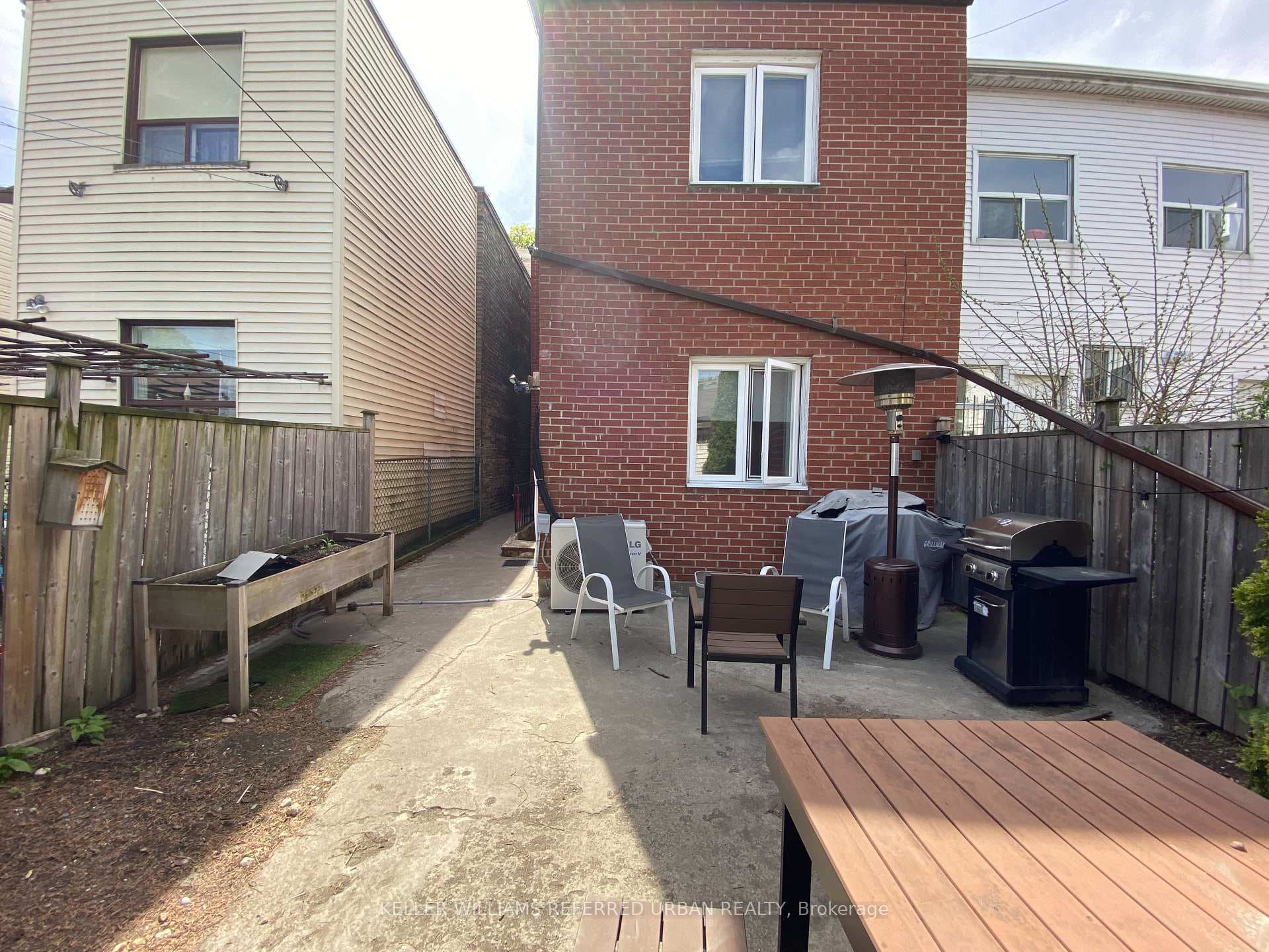 429 Ossington Avenue Unit Main photo 16