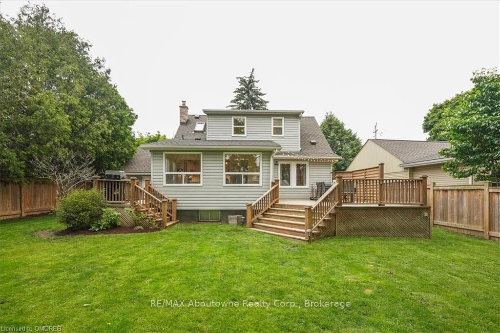 105 VICTORIA Street photo 38