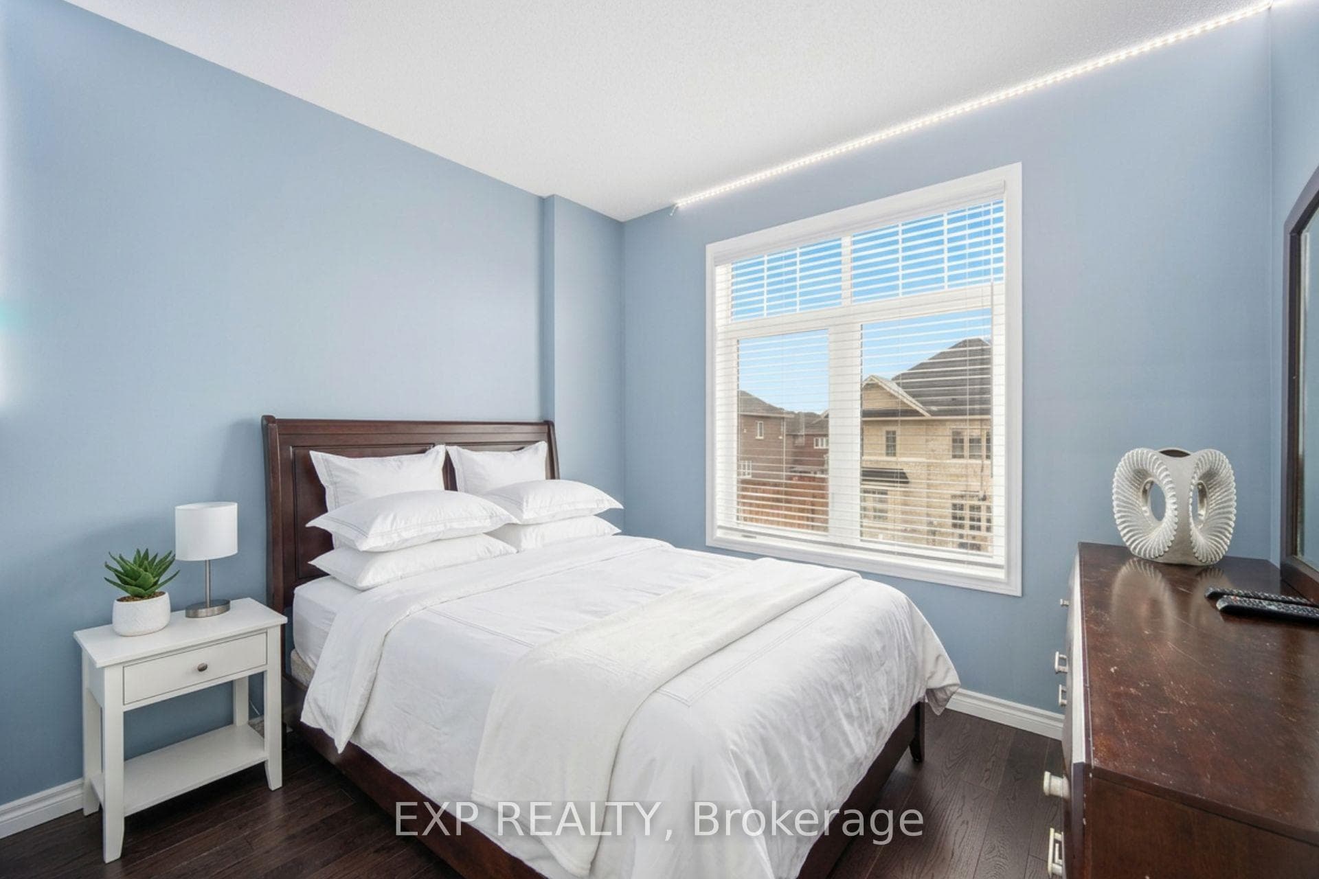 Guest room on the main level