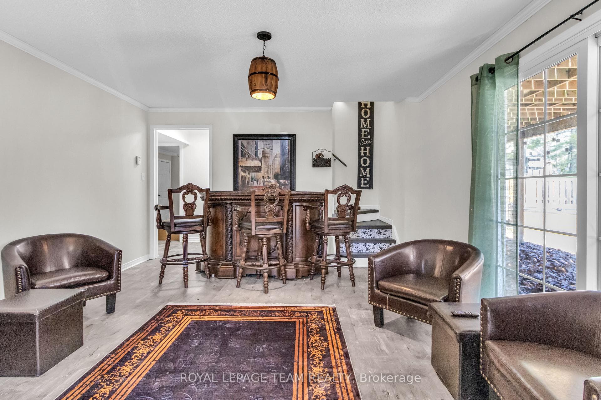 7706 Alfred Street photo 8