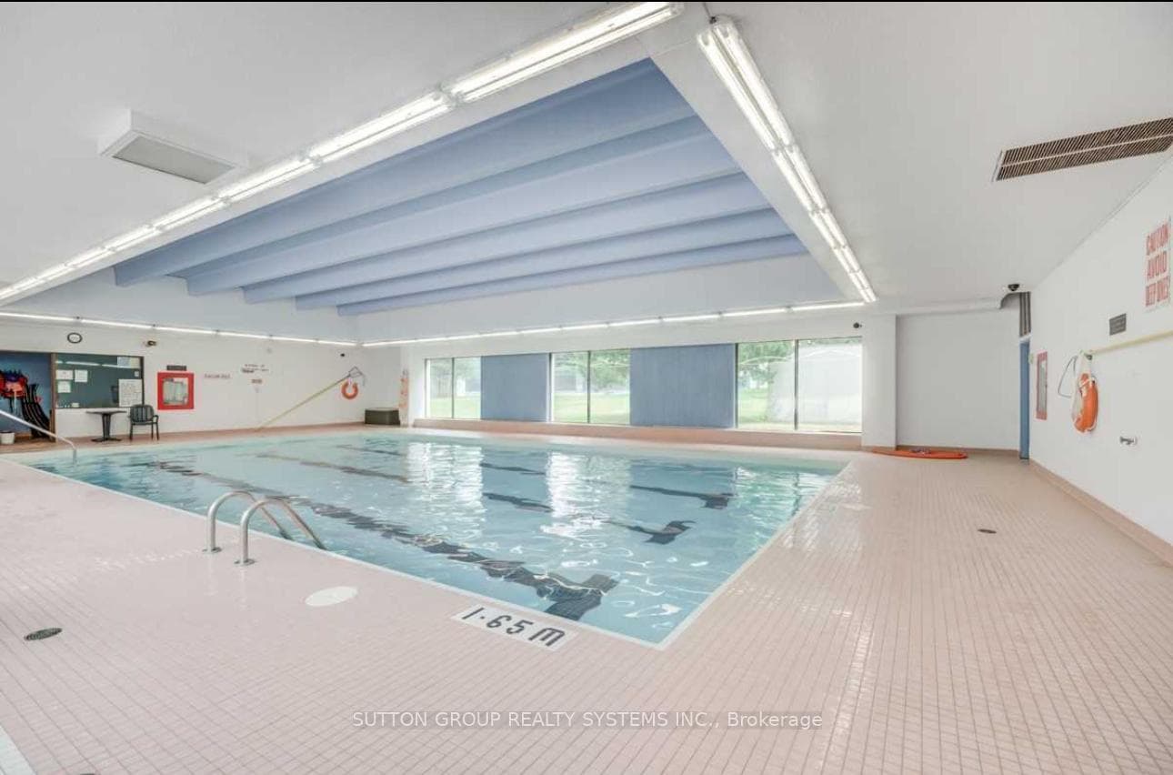 260 Seneca Hill Drive Unit 1811 photo 26