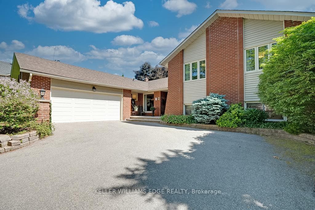 9 Carnforth Drive photo 3