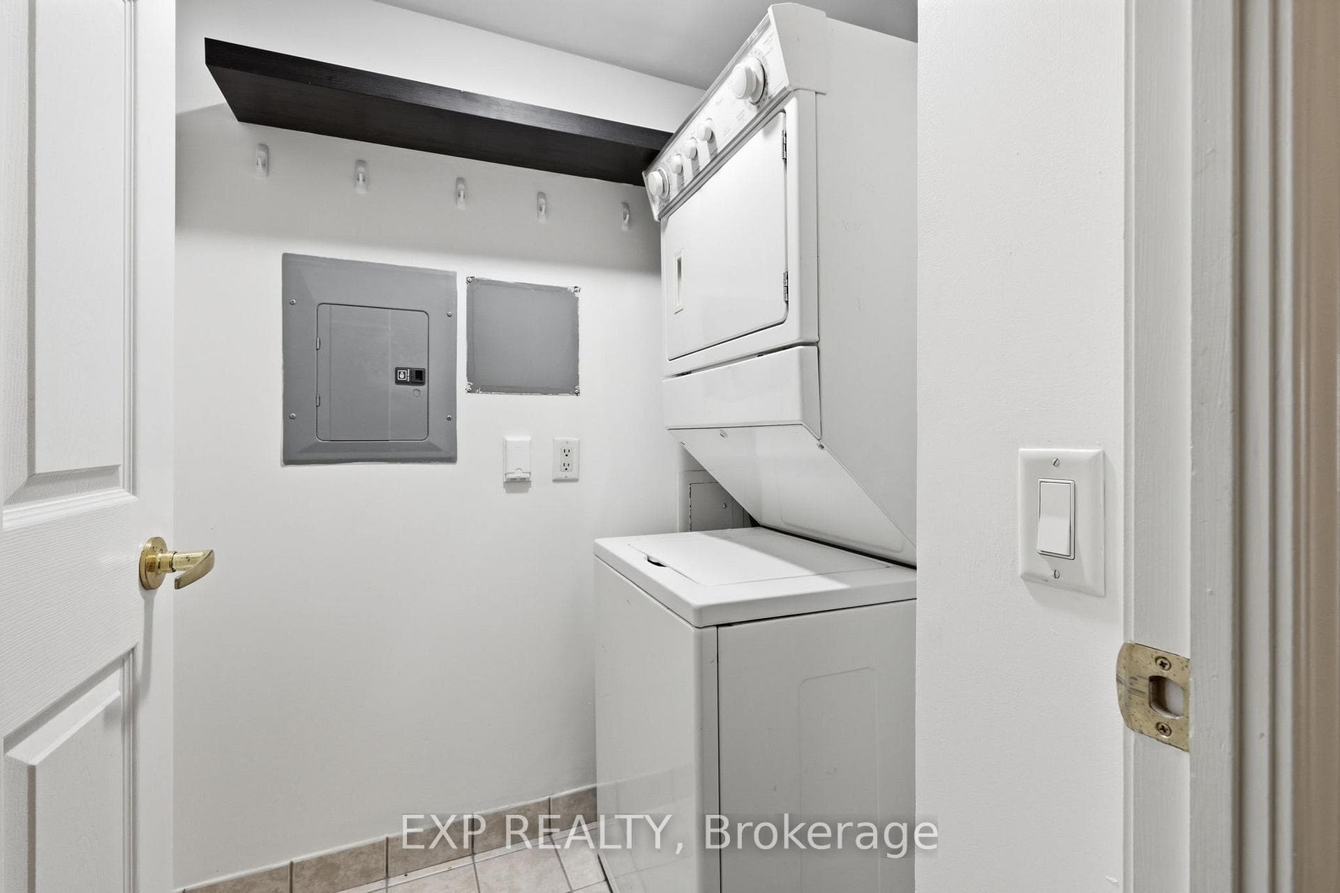 25 Kingsbridge Garden Circle Unit 2120 photo 30