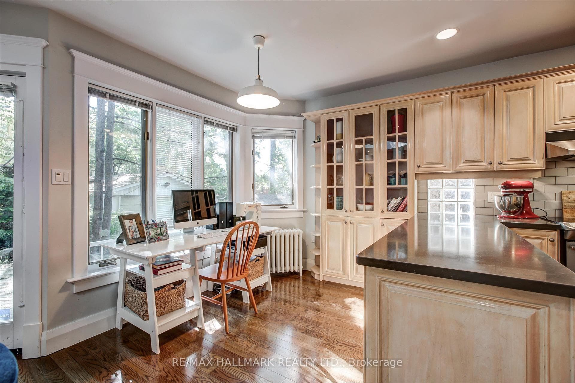 69 Normandy Boulevard photo 10