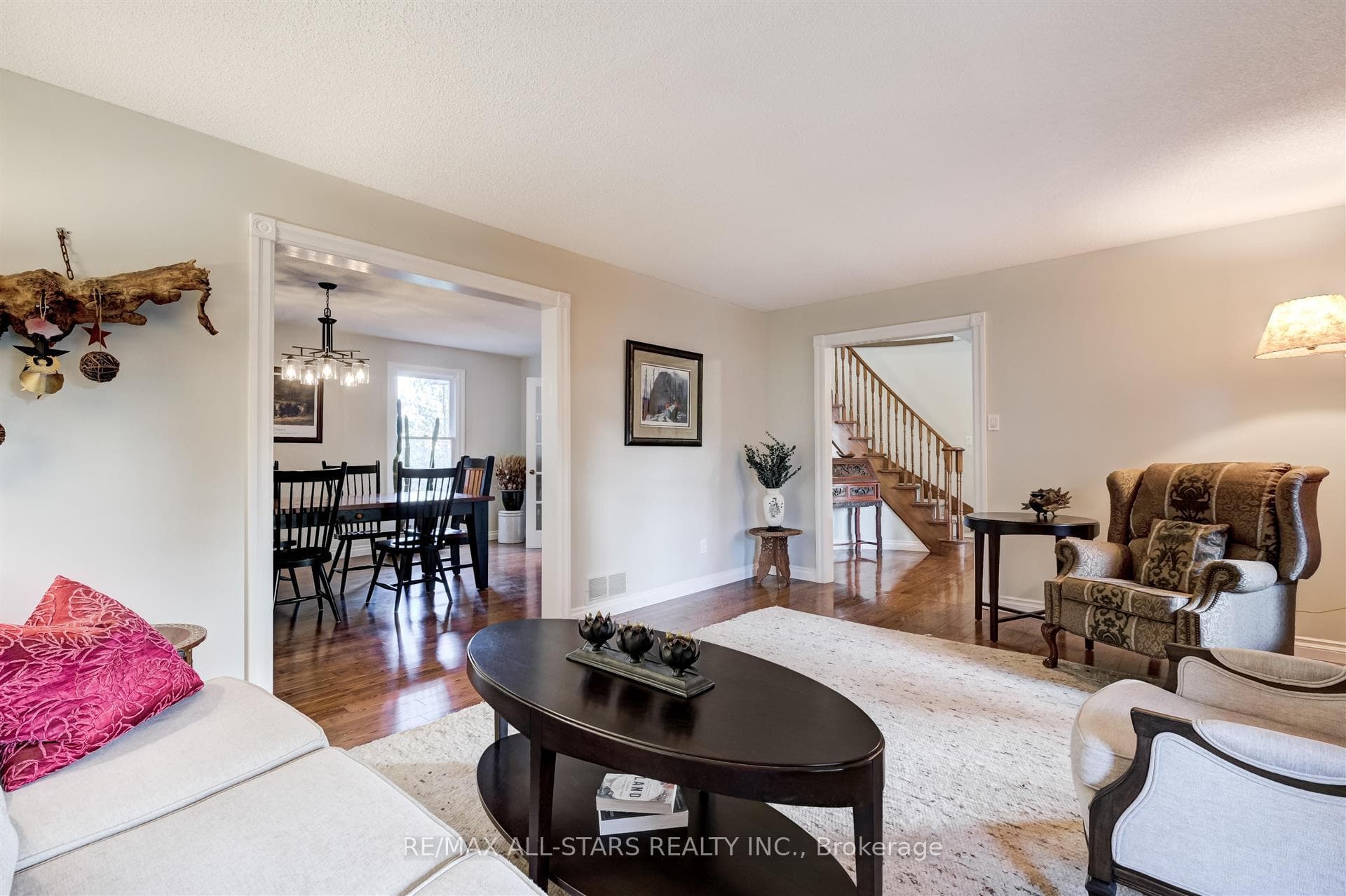 7 Willis Place photo 7