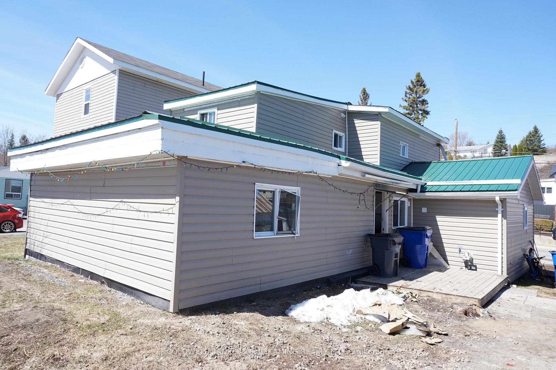 189 LANG Street photo 10