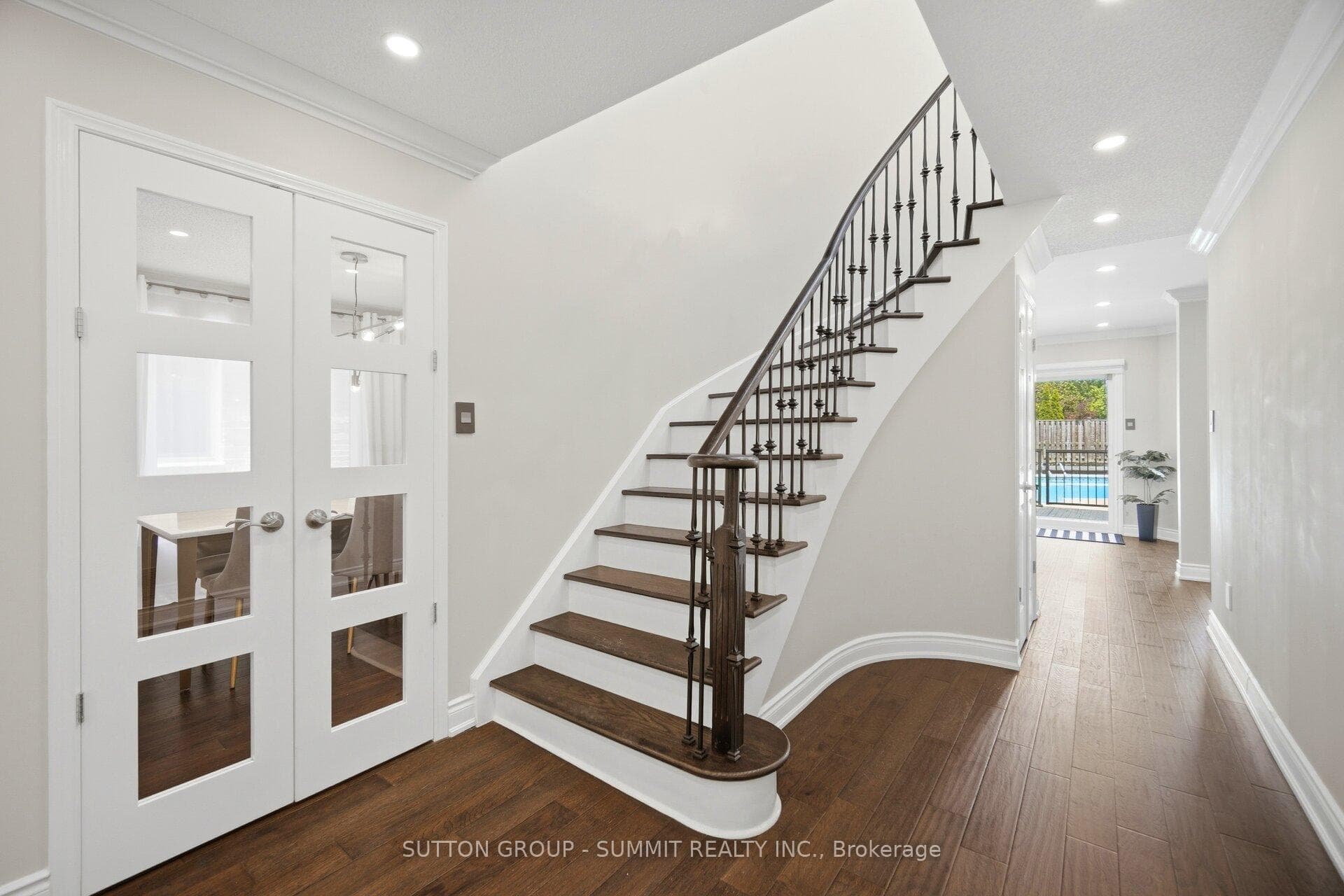 4127 COLONIAL Drive photo 14