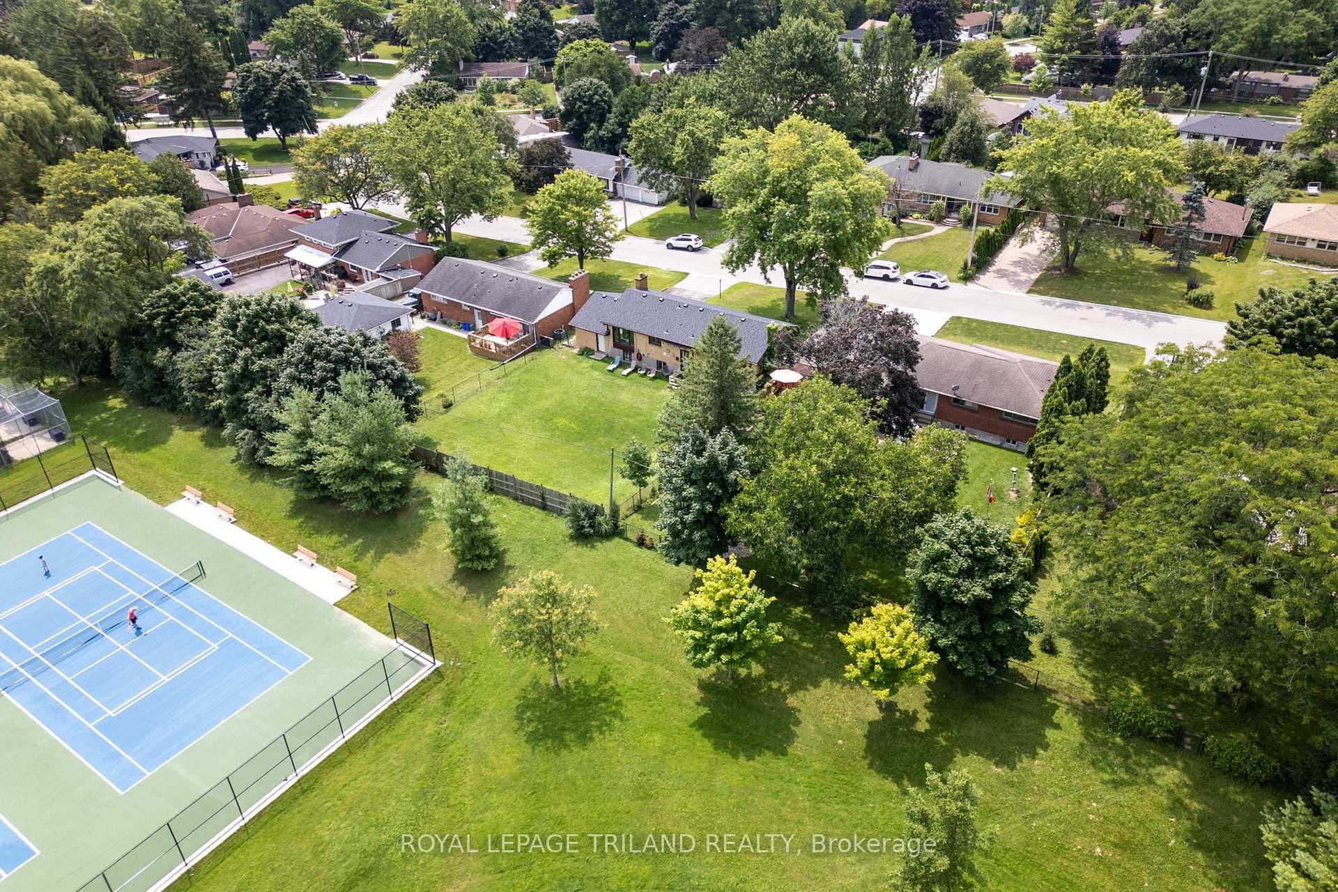 182 Tarbart Terrace photo 35