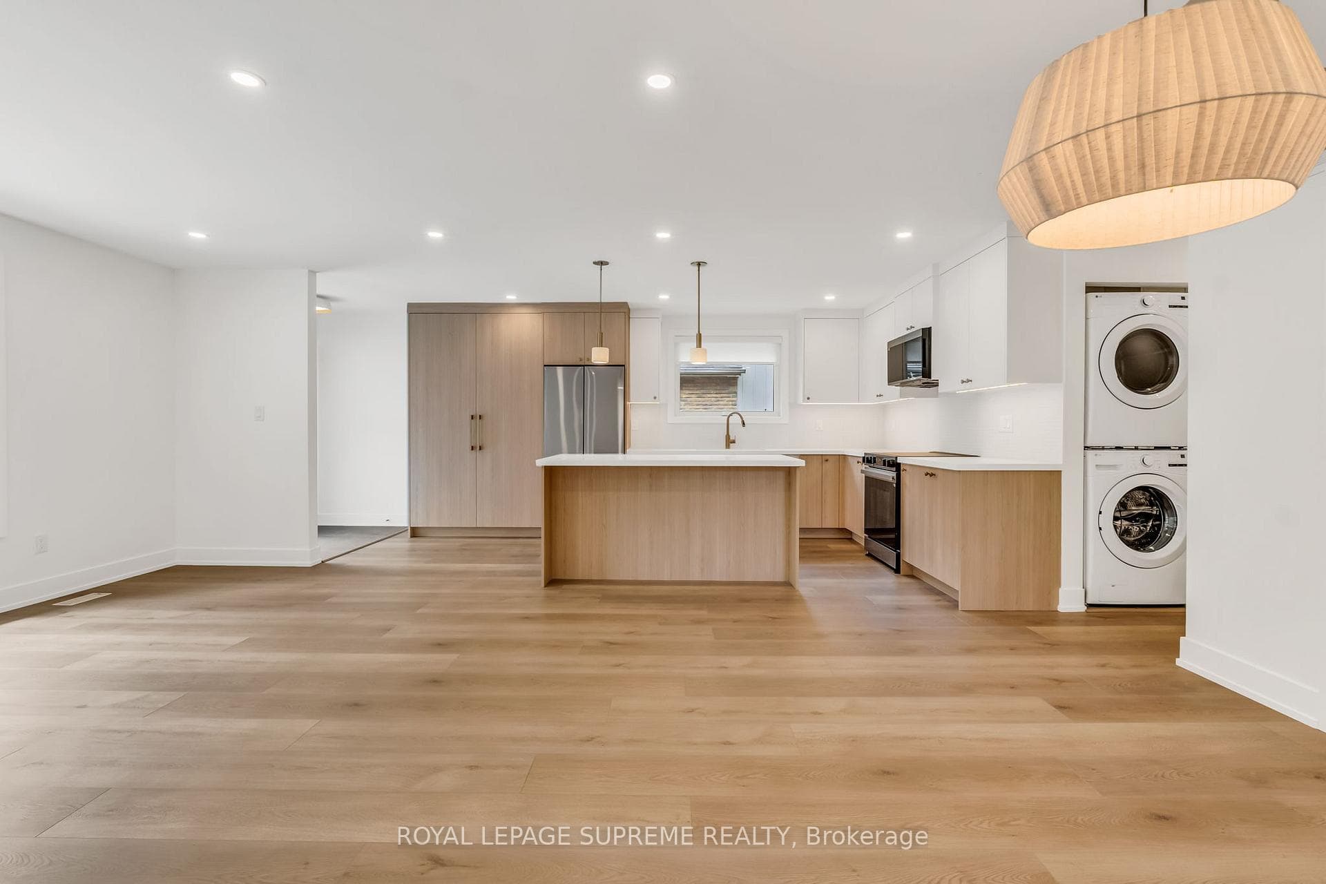 485 Anthony Drive Unit Main photo 16