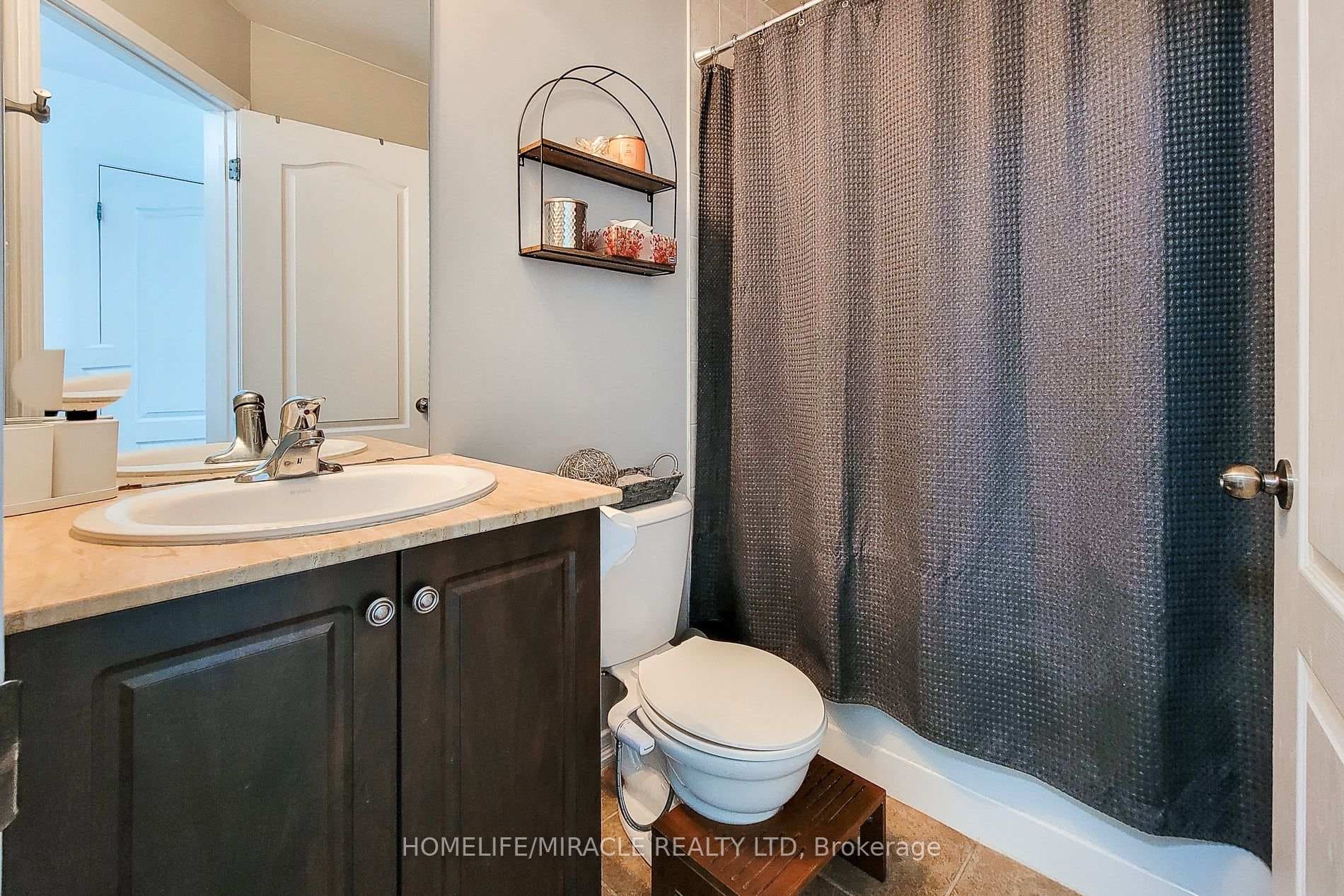 7 Sirente Drive Unit 2 photo 32