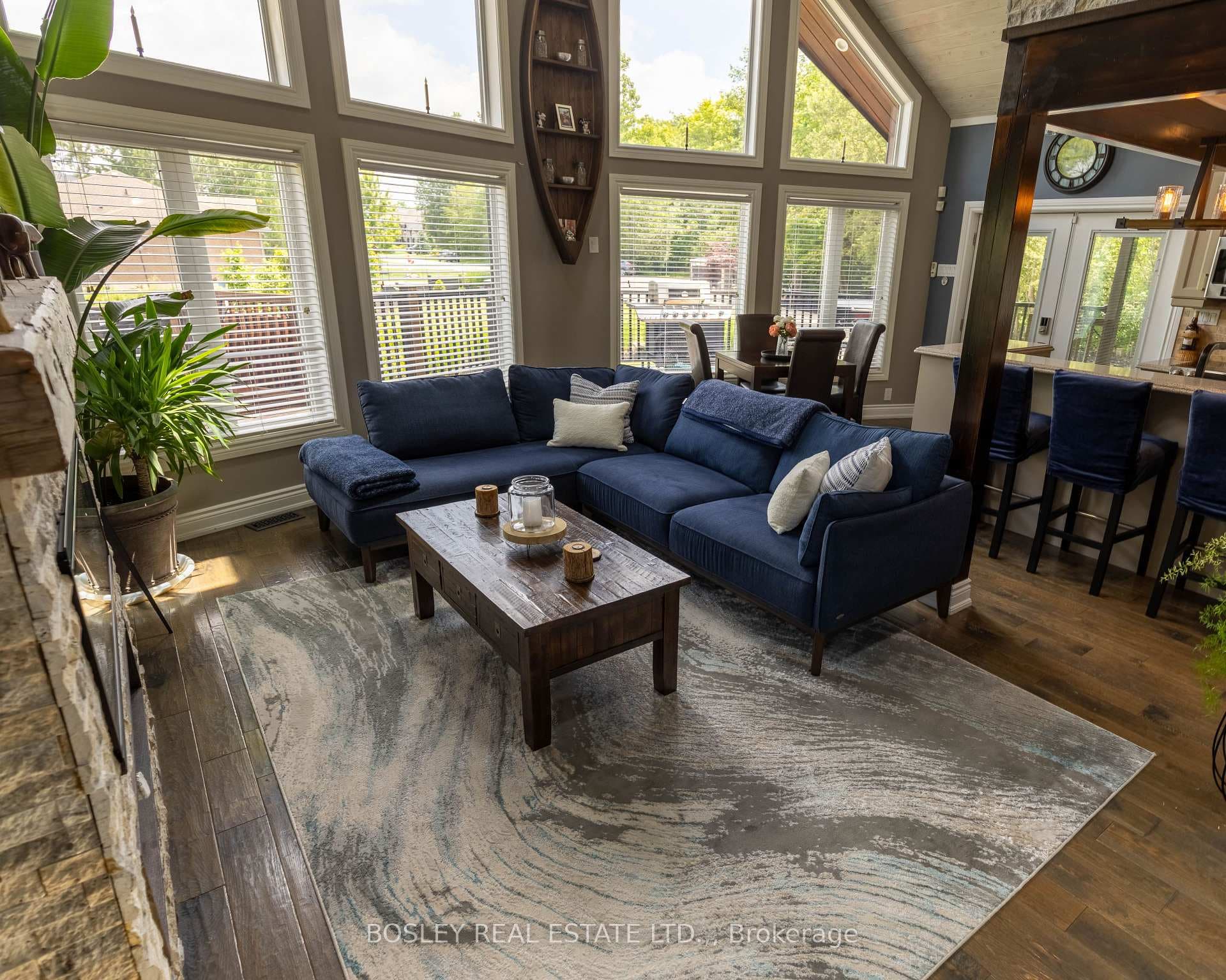 4949 Lyon's Parkway photo 10